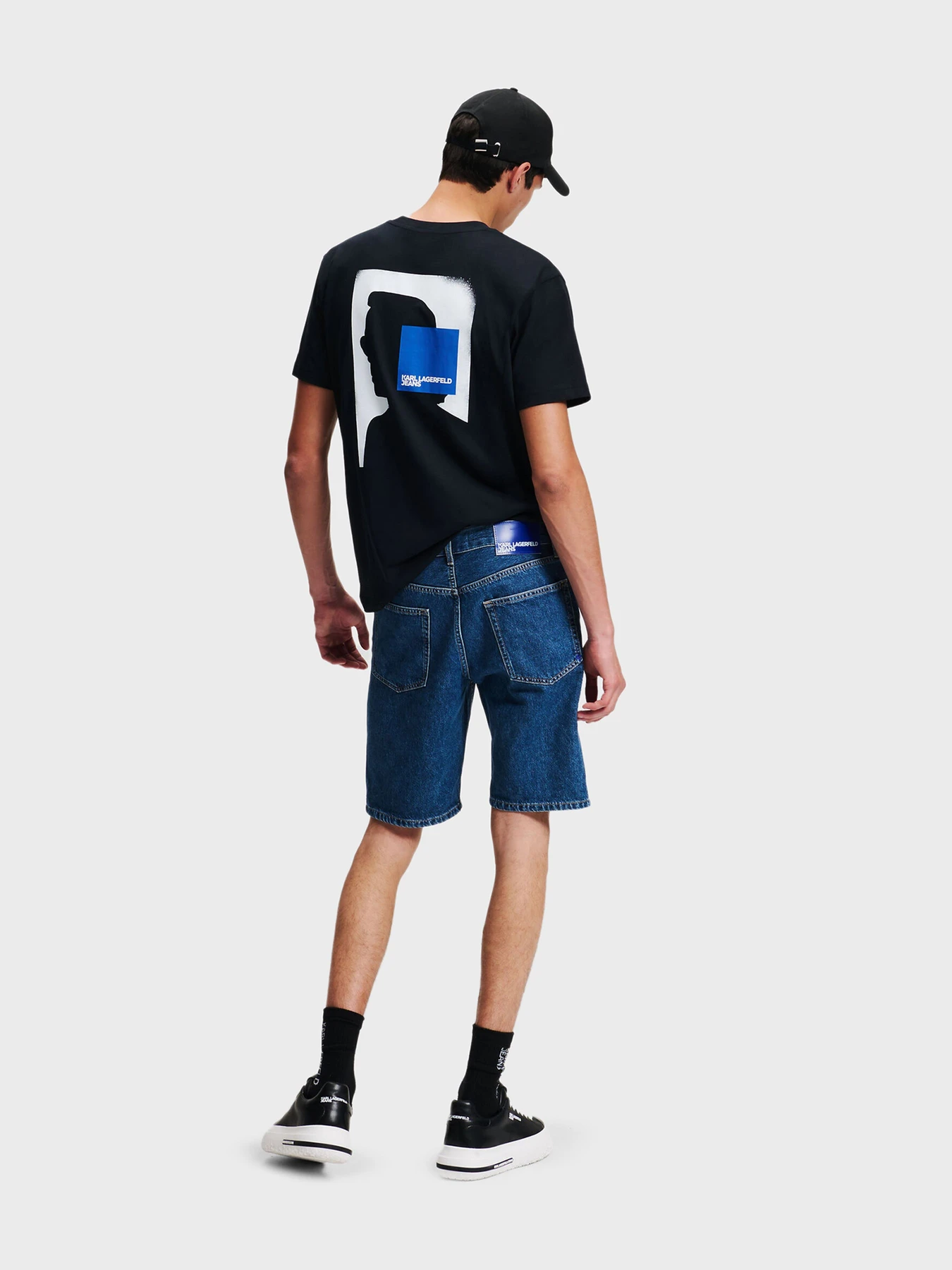 Шорты Karl Lagerfeld Jeans модель 241D1125 Шорты Karl Lagerfeld Jeans модель 241D1125 Фото