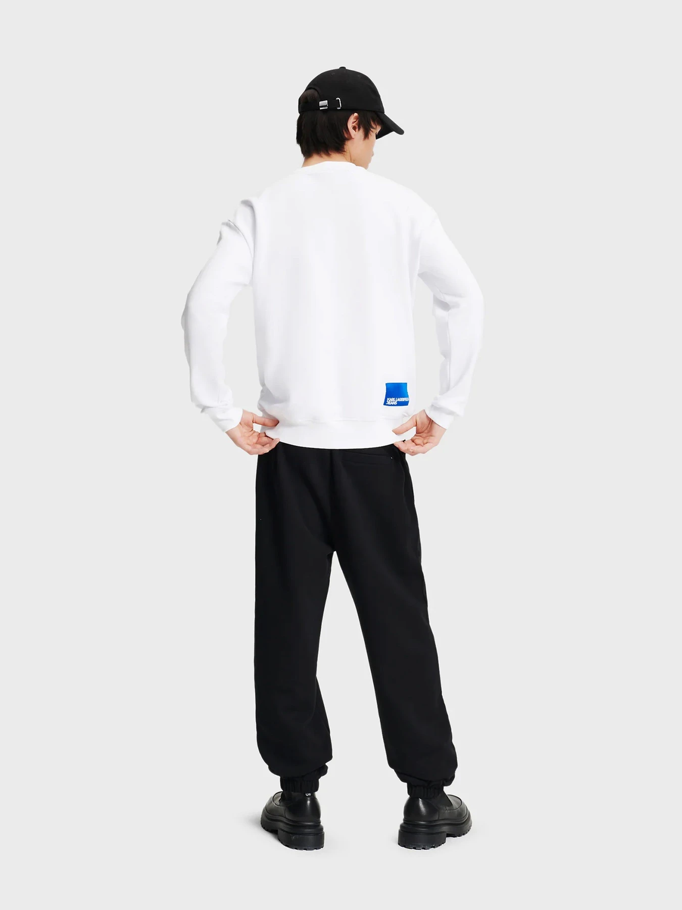 Брюки Karl Lagerfeld Jeans модель 245D1000 Брюки Karl Lagerfeld Jeans модель 245D1000 Фото
