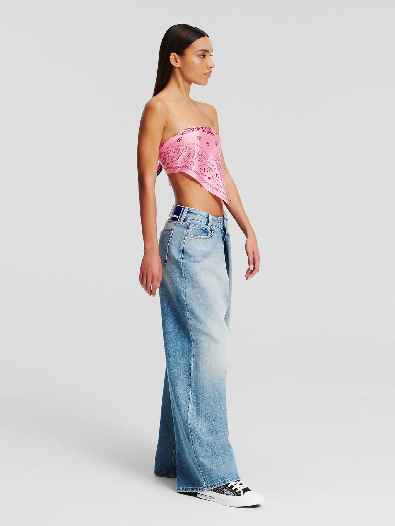Джинсы Karl Lagerfeld Jeans модель 245J1108 Джинсы Karl Lagerfeld Jeans модель 245J1108 Фото