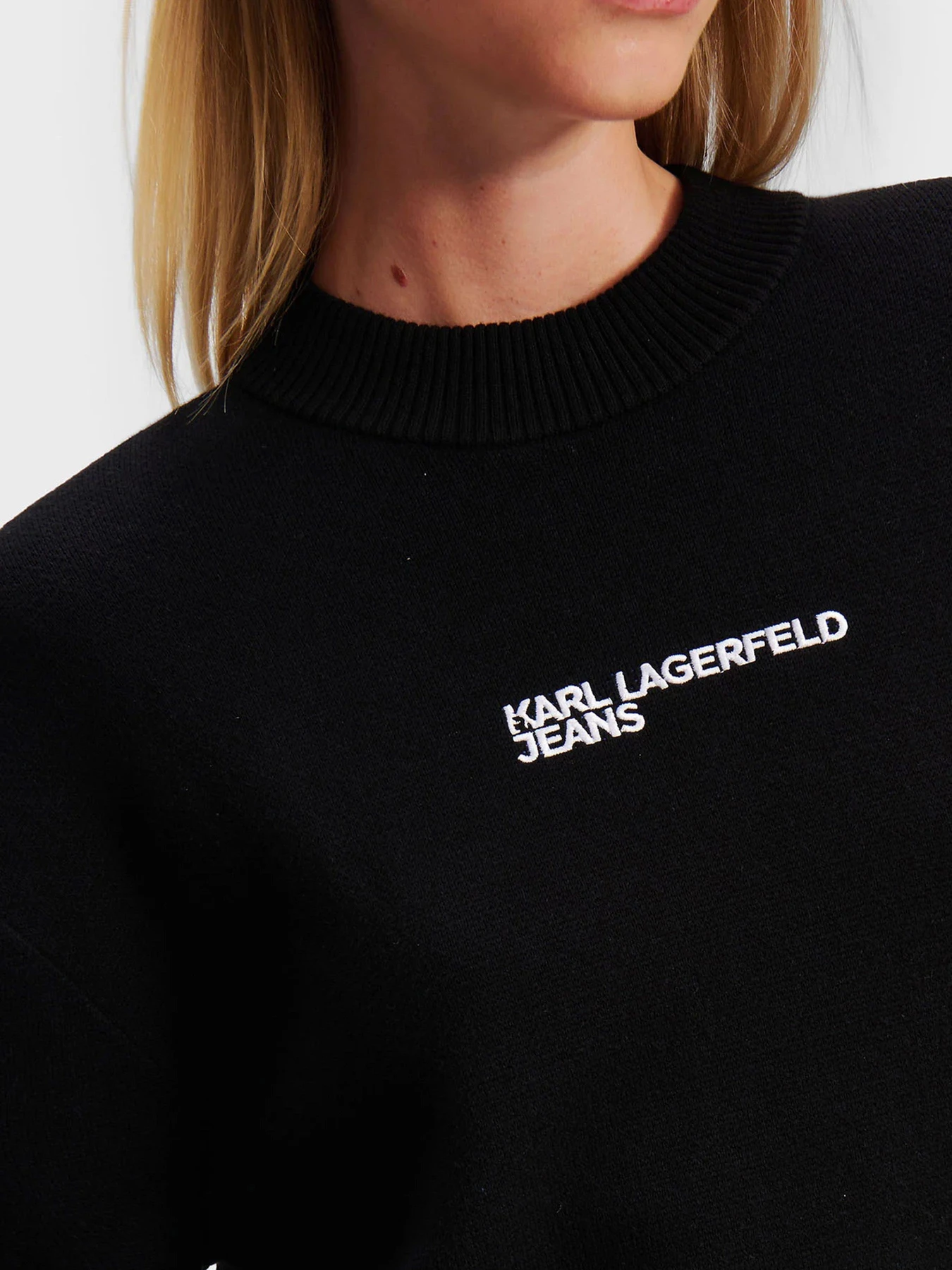 Свитеры и кардиганы Karl Lagerfeld Jeans модель 245J2000 Фото