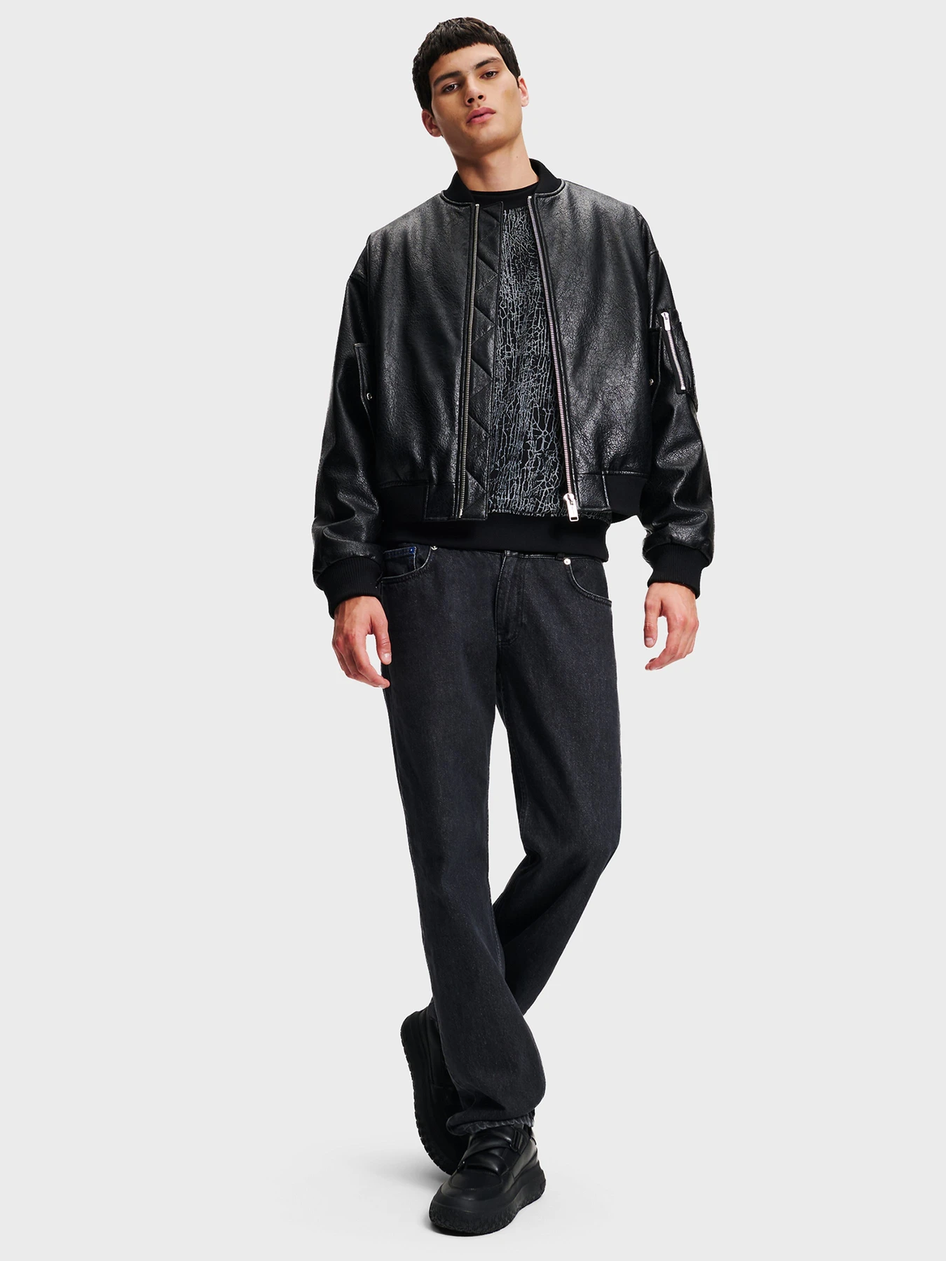 Куртки и дубленки Karl Lagerfeld Jeans модель 246D1501 Фото