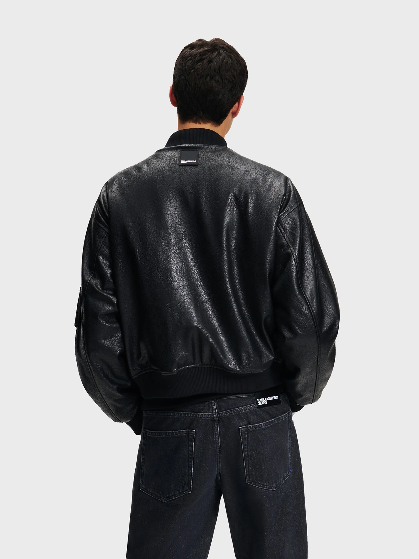 Куртки и дубленки Karl Lagerfeld Jeans модель 246D1501 Фото