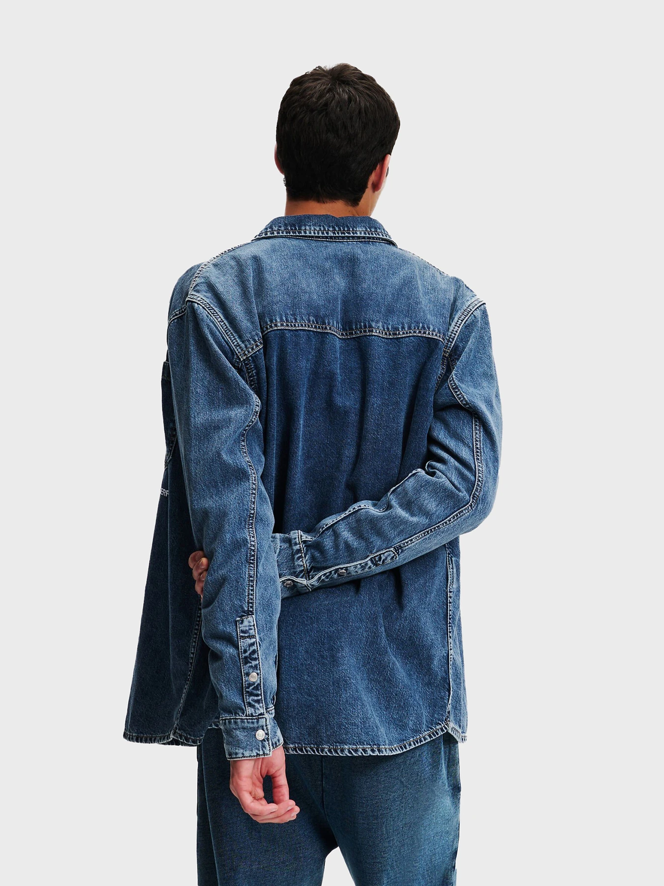 Рубашки Karl Lagerfeld Jeans модель 246D1601 Фото