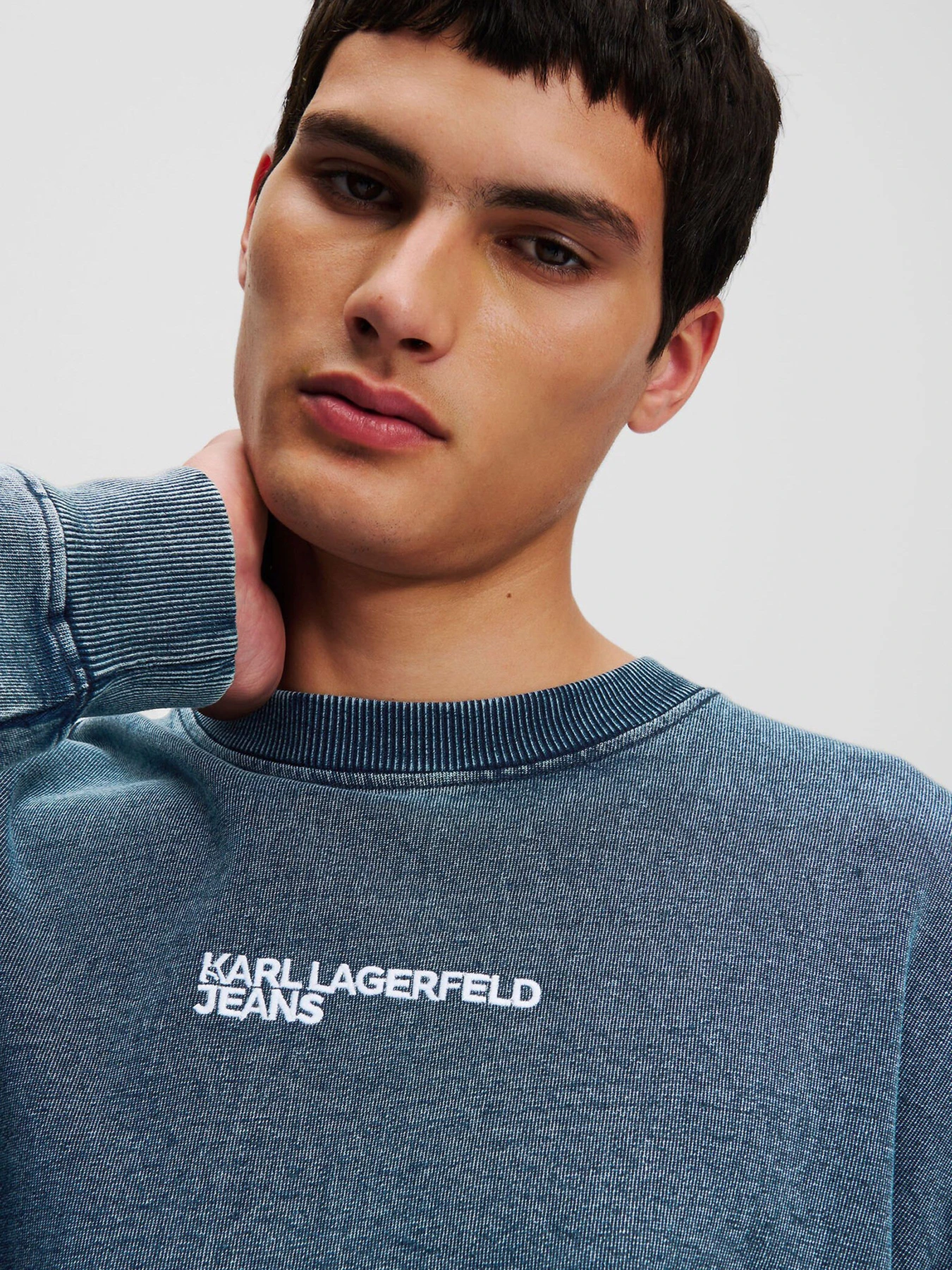 Худи и свитшоты Karl Lagerfeld Jeans модель 246D1802 Фото