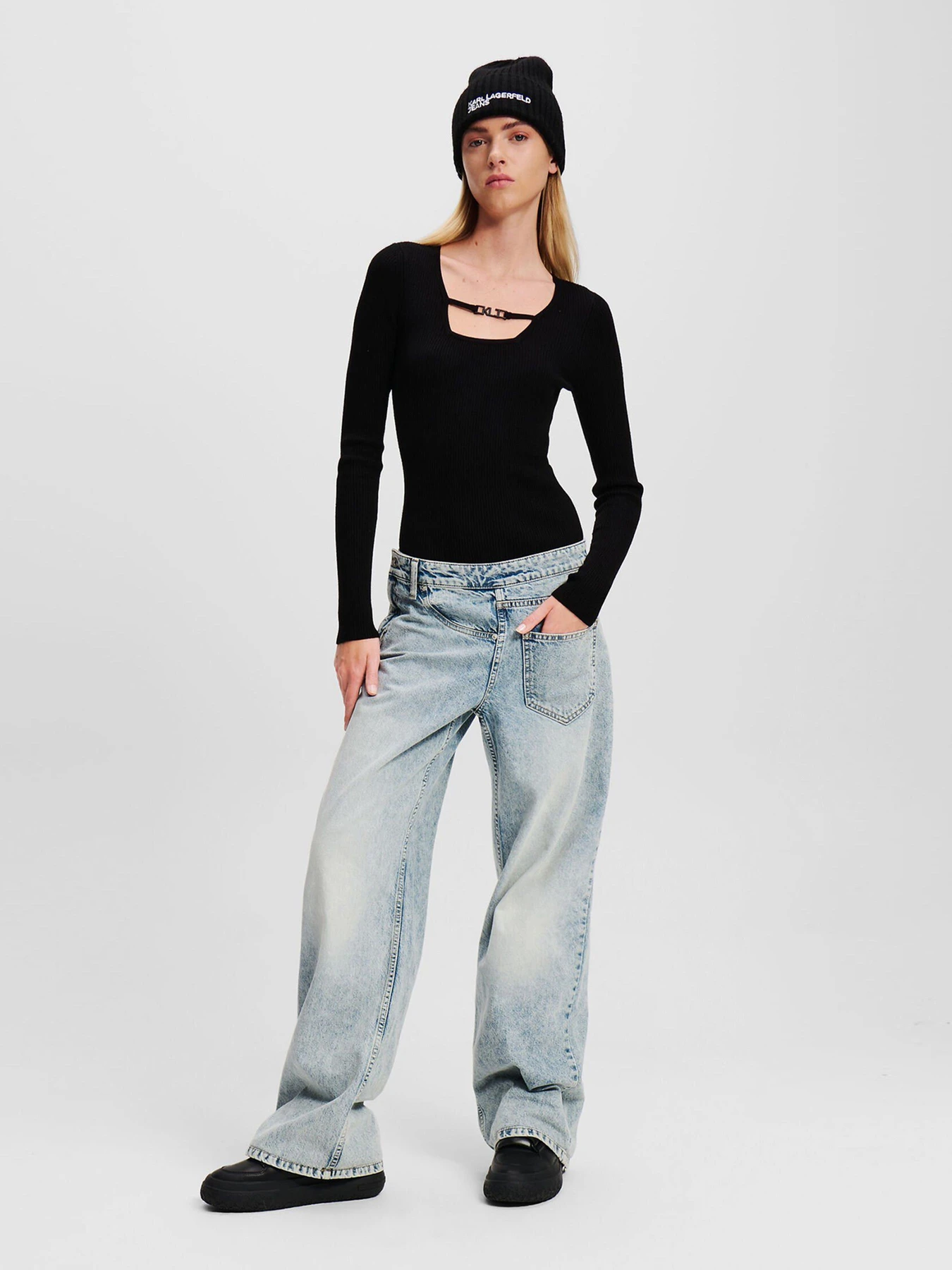 Джинсы Karl Lagerfeld Jeans модель 246J1121 Джинсы Karl Lagerfeld Jeans модель 246J1121 Фото