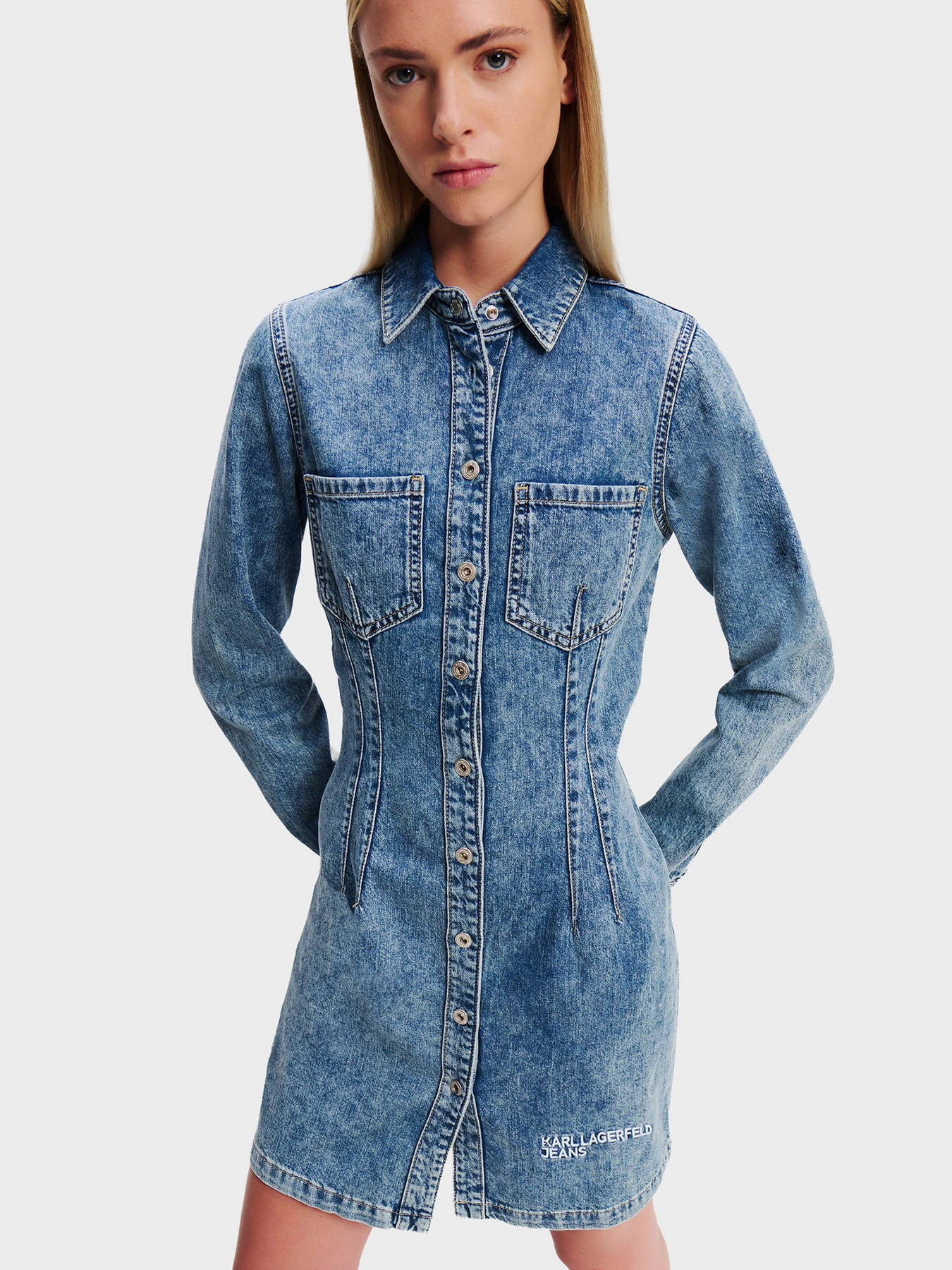 Платья Karl Lagerfeld Jeans модель 246J1302 Платья Karl Lagerfeld Jeans модель 246J1302 Фото