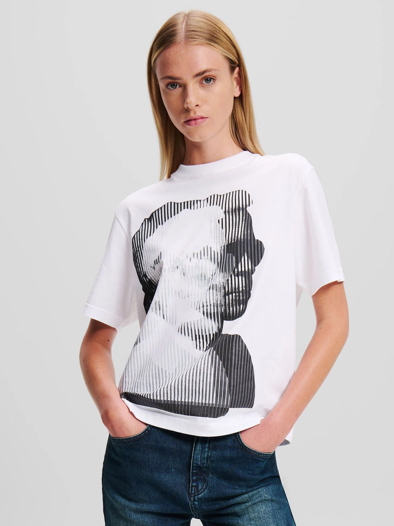 Футболки и поло Karl Lagerfeld Jeans модель 246J1707 Футболки и поло Karl Lagerfeld Jeans модель 246J1707 Фото