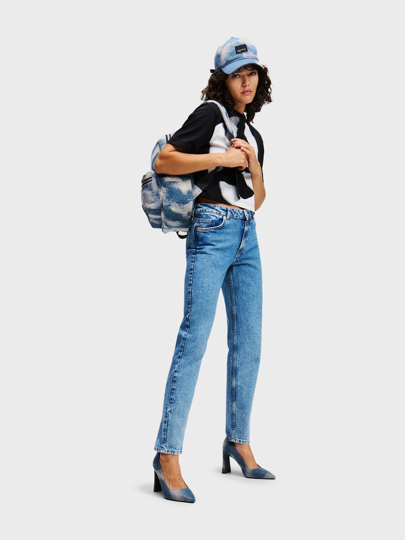 Джинсы Karl Lagerfeld Jeans модель A1W10122 Фото
