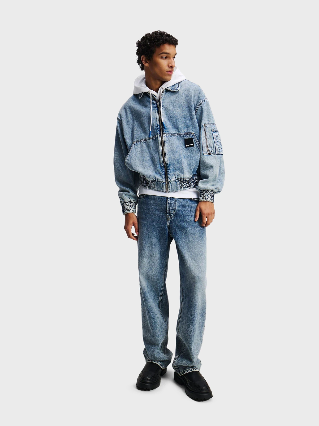Джинсы Karl Lagerfeld Jeans модель A2M10080 Джинсы Karl Lagerfeld Jeans модель A2M10080 Фото