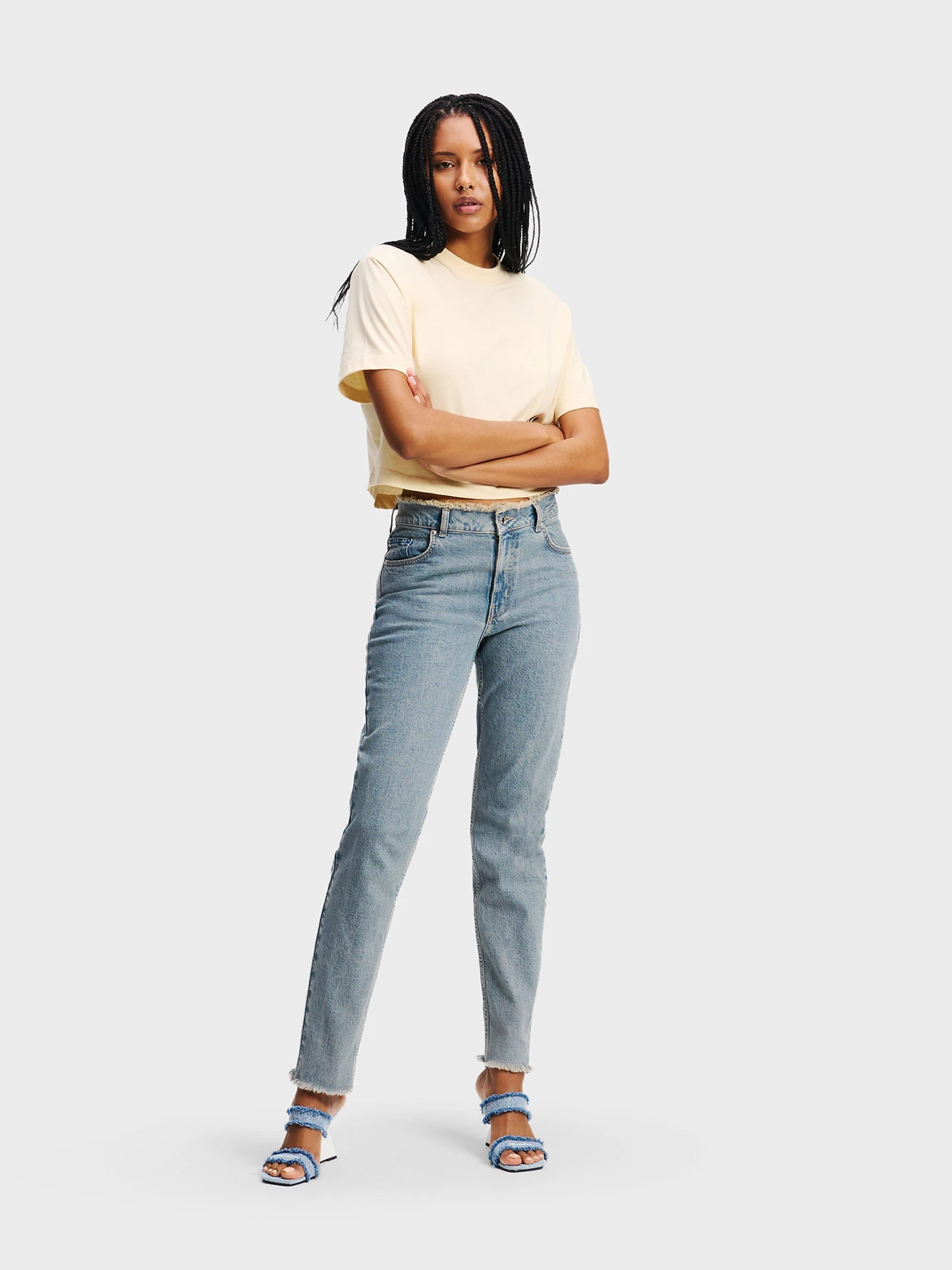 Джинсы Karl Lagerfeld Jeans модель A2W10059 Джинсы Karl Lagerfeld Jeans модель A2W10059 Фото