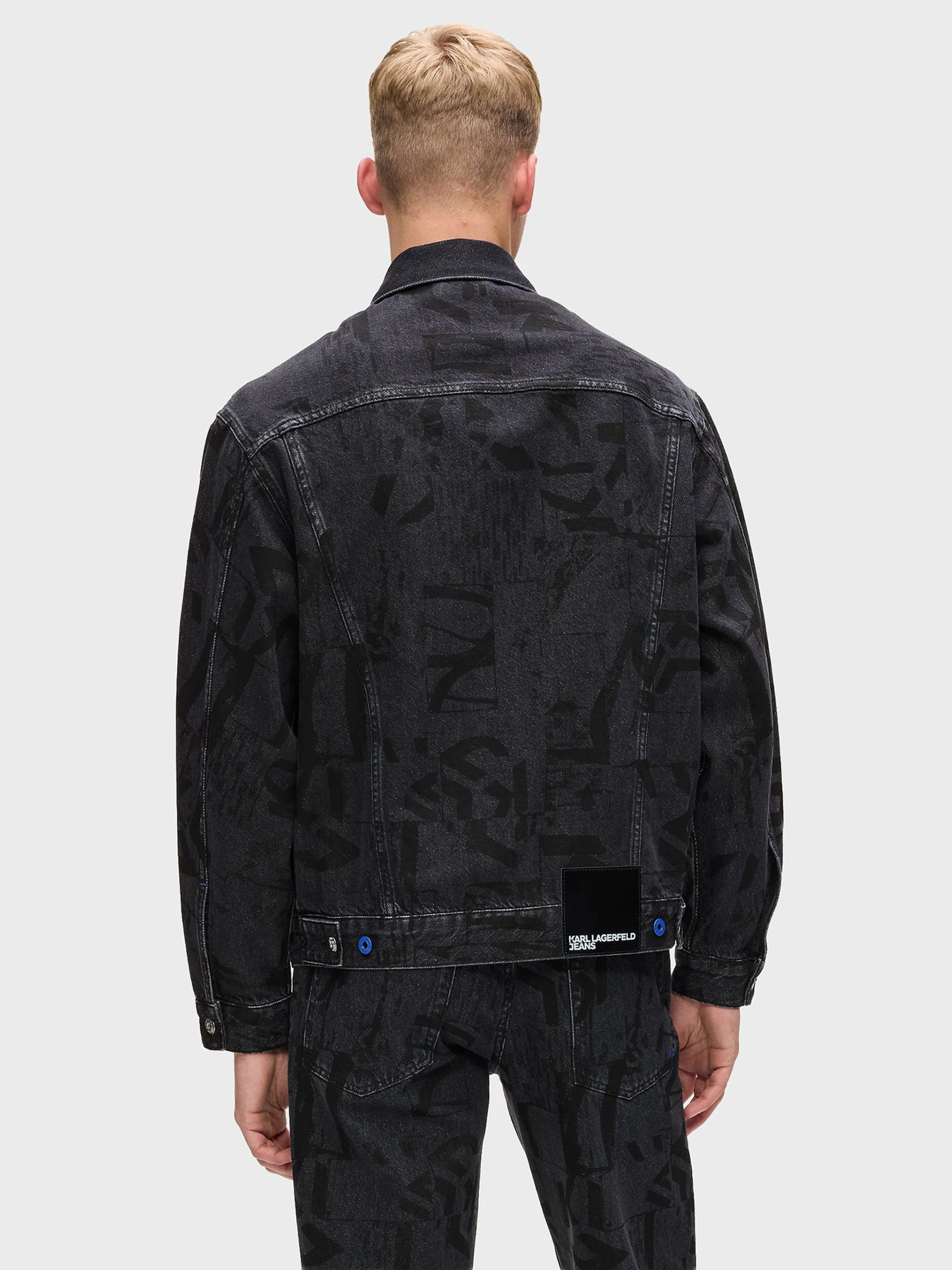 Куртки и дубленки Karl Lagerfeld Jeans модель A4M14013 Куртки и дубленки Karl Lagerfeld Jeans модель A4M14013 Фото