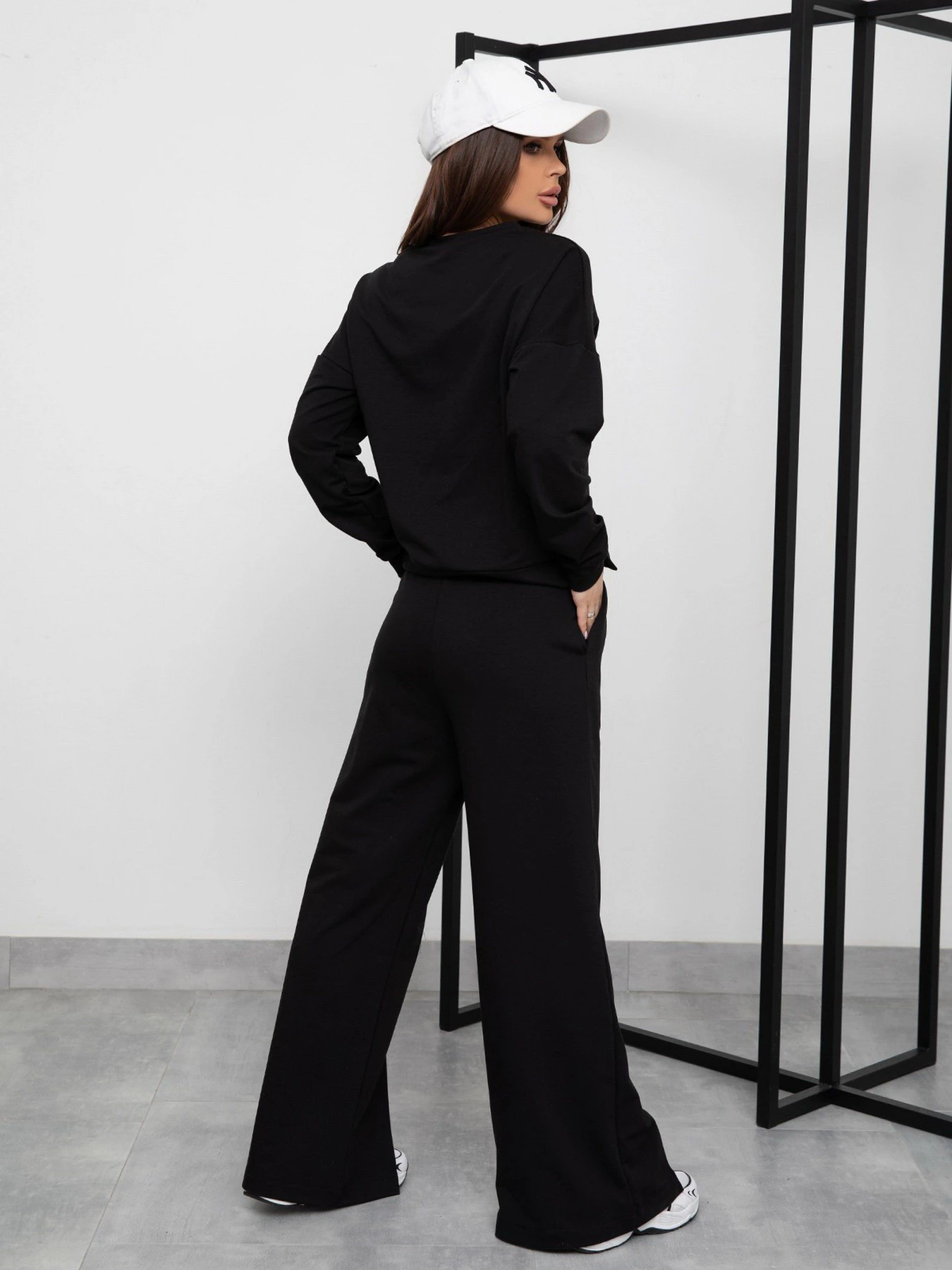 Костюмы ISSA Plus модель 13223_black Фото