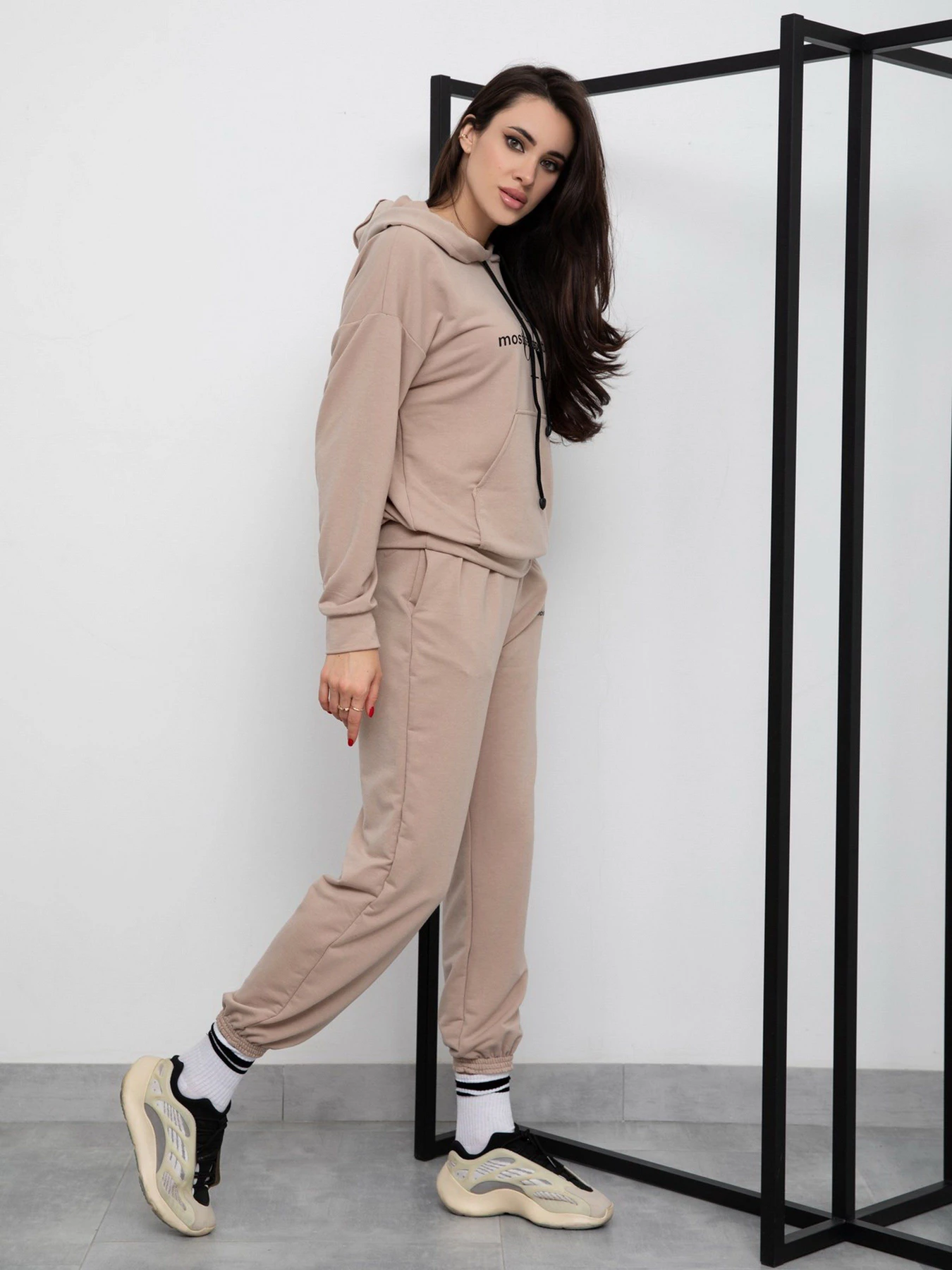 Костюмы ISSA Plus модель 13228_beige Фото