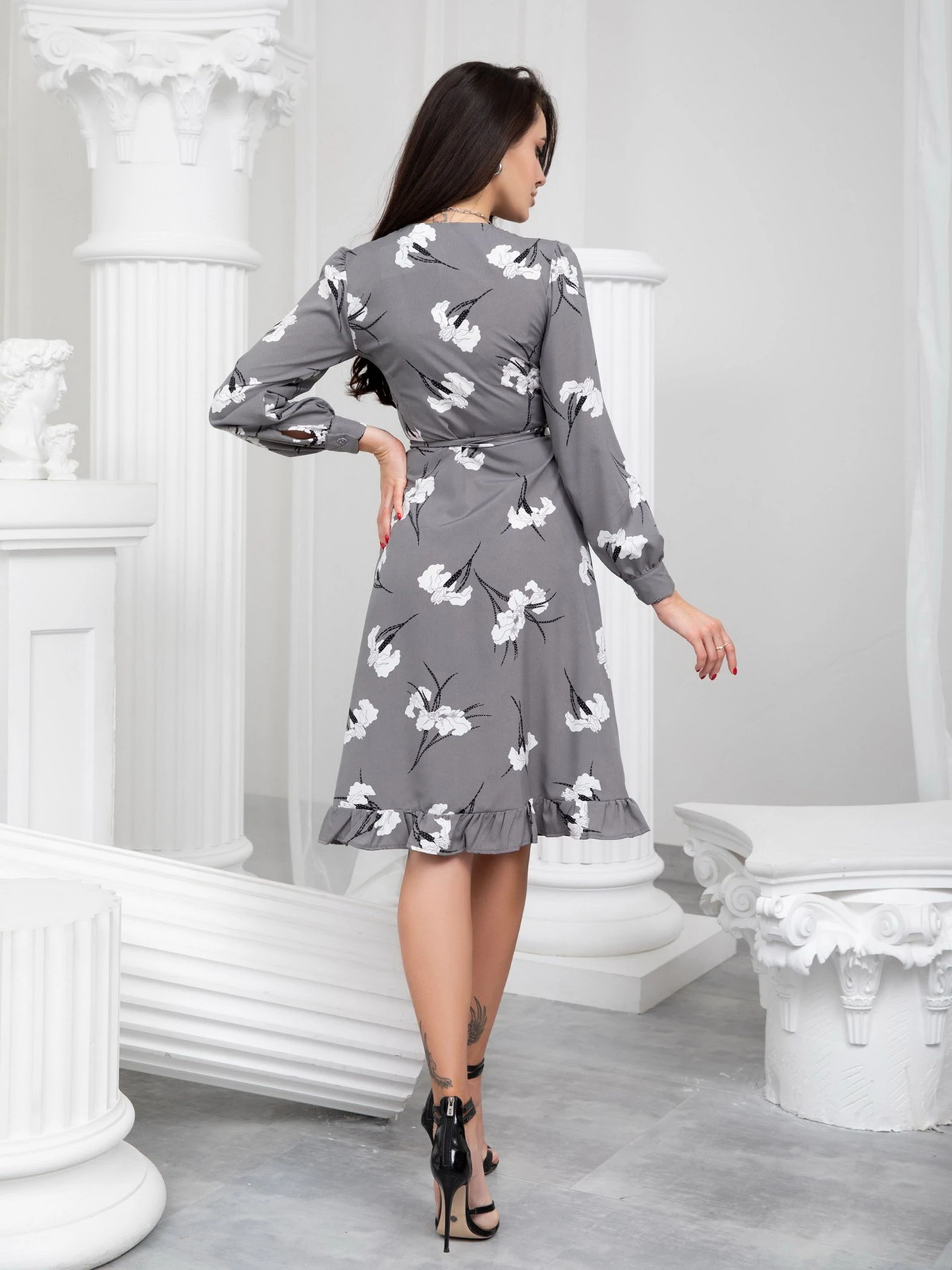 Сукні ISSA Plus модель SA-389_grey Сукні ISSA Plus модель SA-389_grey Фото
