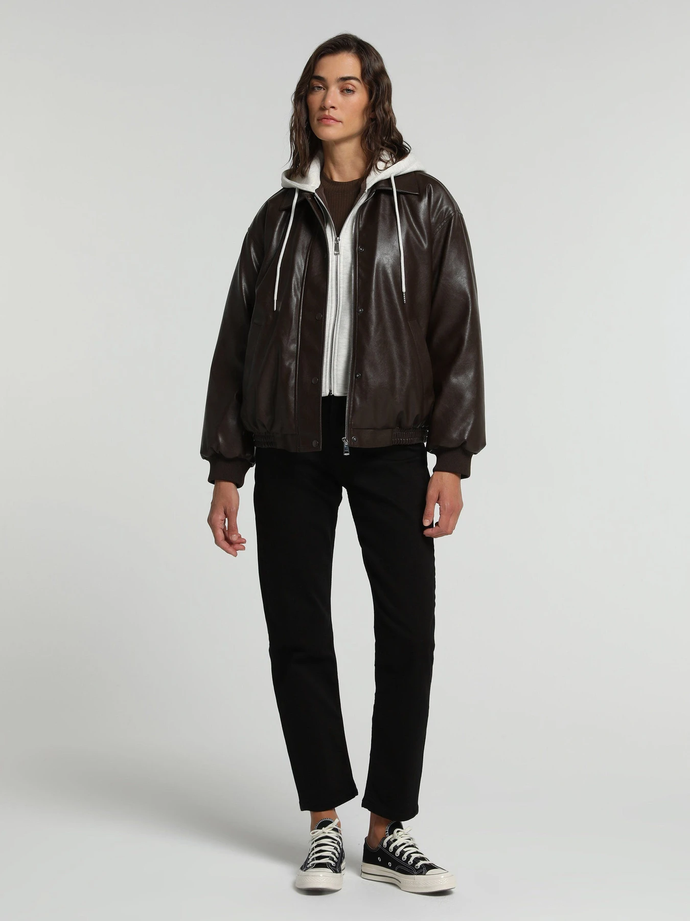 Куртки и дубленки Colin’s модель CL1081955_Q1.V1_BRW Фото
