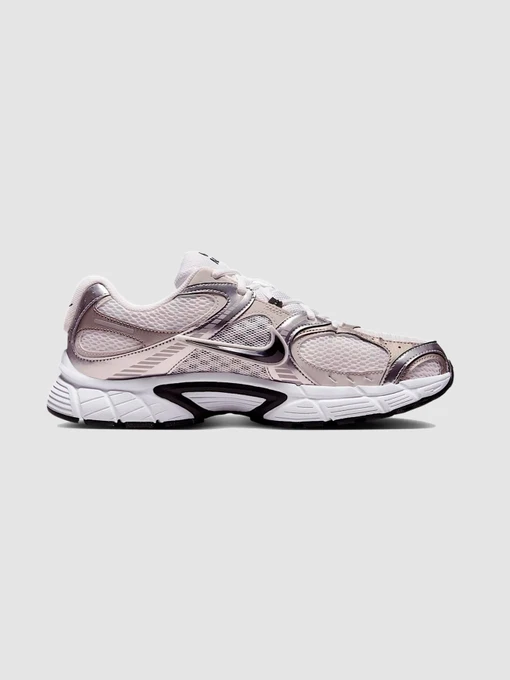 Кроссовки NIKE V5 Rnr модель HJ5228-104 Фото