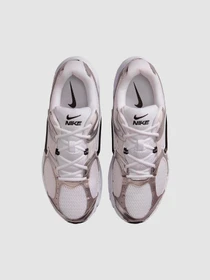 Кроссовки NIKE V5 Rnr модель HJ5228-104 Фото