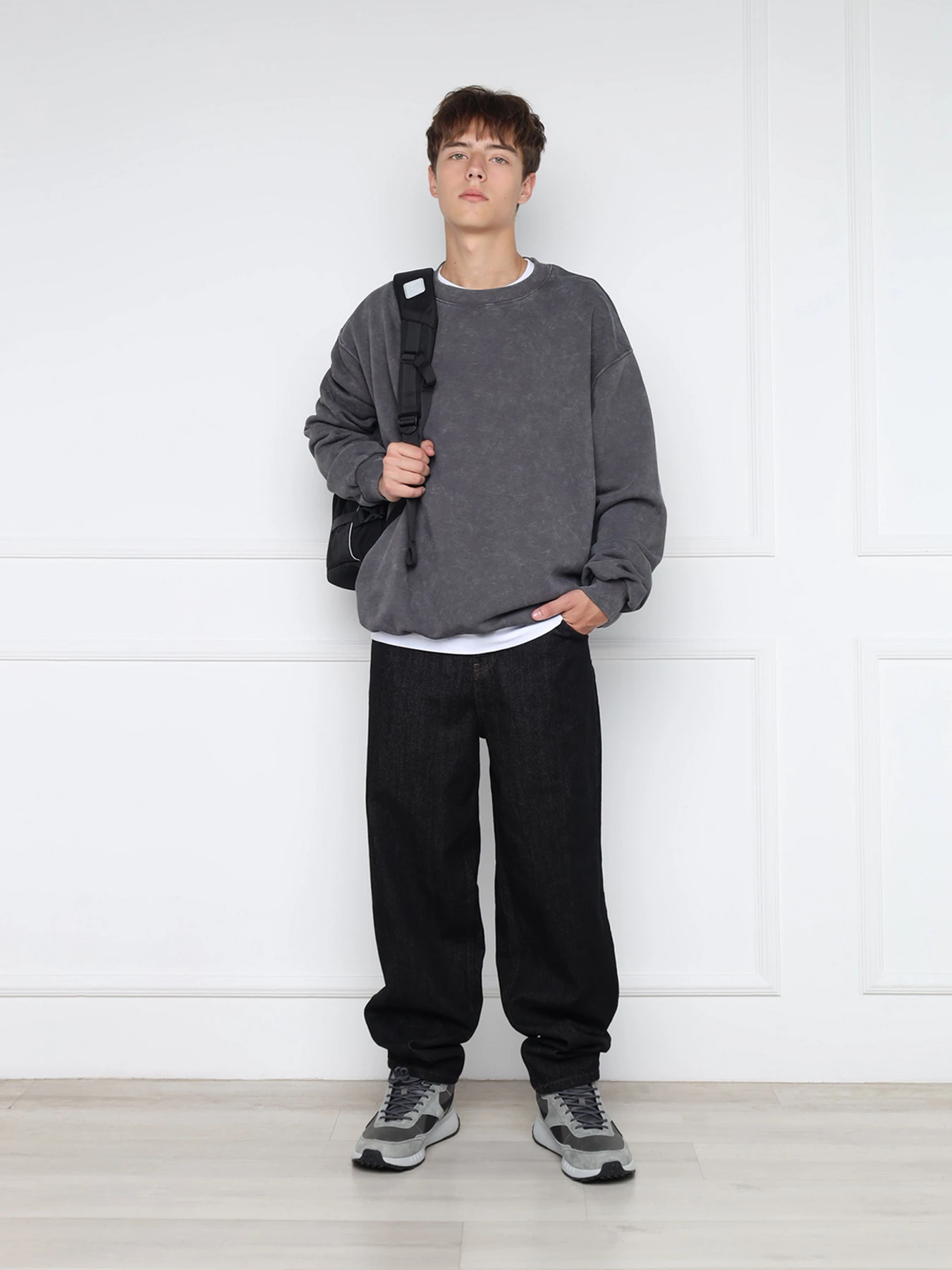 Джинси YUKI модель ЦБ-00299643 Фото