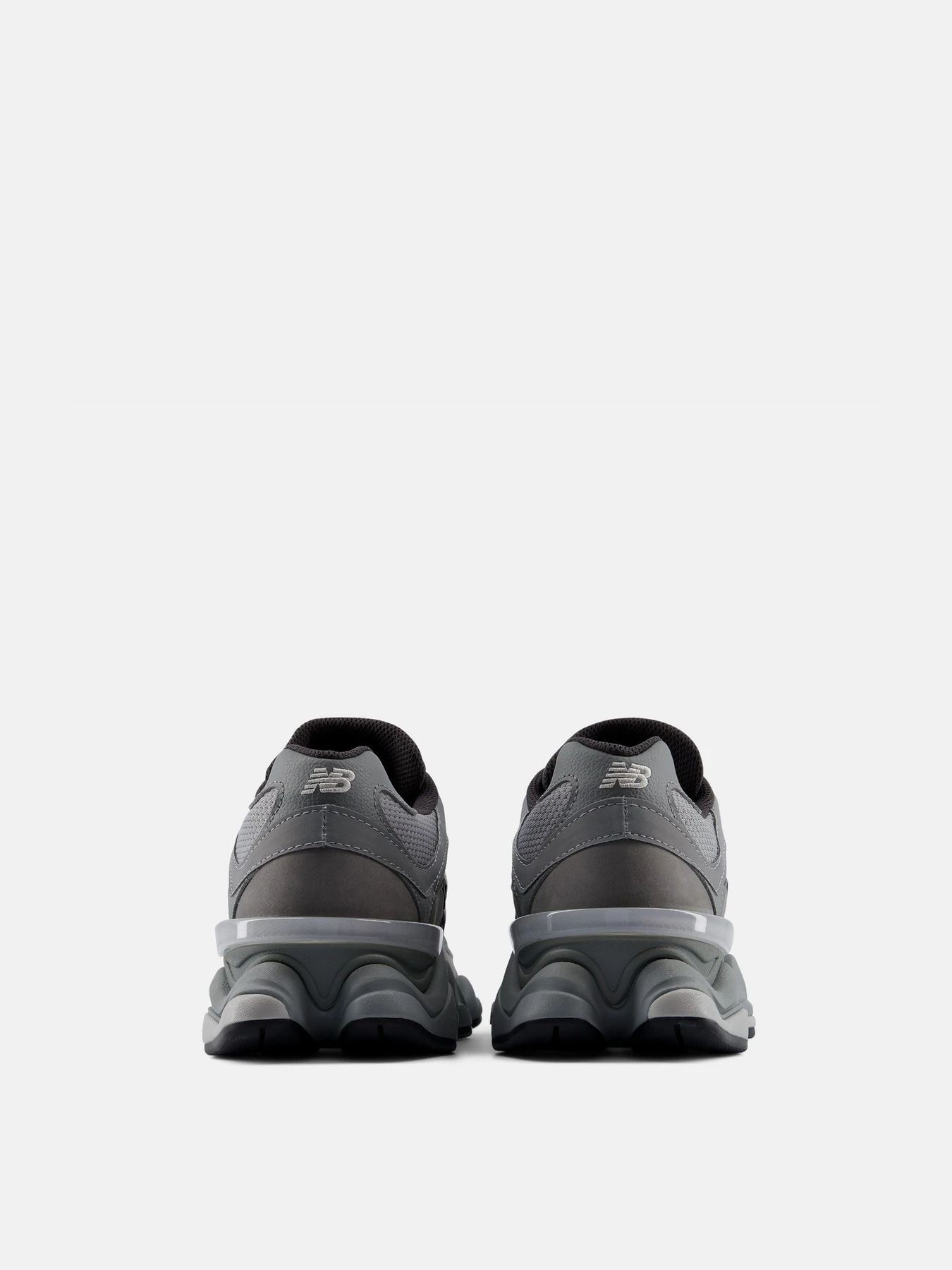 Кросівки New Balance 9060 модель U90609XS Кросівки New Balance 9060 модель U90609XS Фото