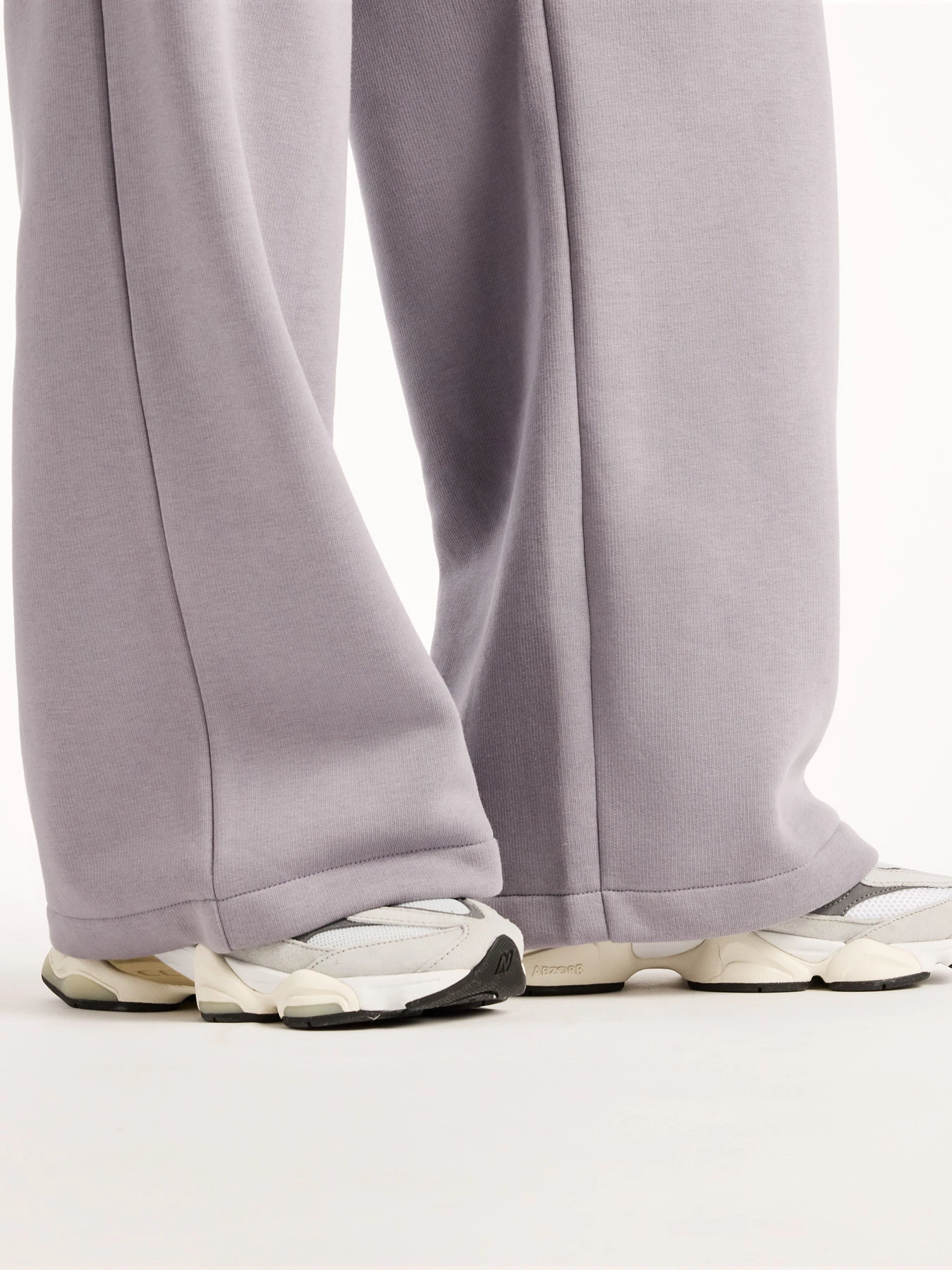 Брюки New Balance Trackside Fleece модель WB62983AOFG Фото