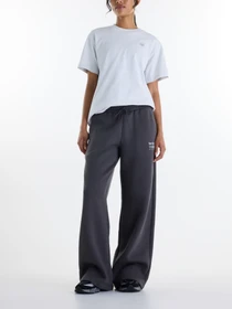Брюки New Balance Trackside Fleece модель WB62983ABLK Фото