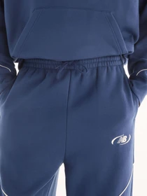 Брюки New Balance Trackside Fleece модель MB62G6ZVNNY Фото