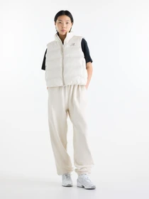 Куртки та дублянки New Balance Boston Puffer модель WJ62O4EXLIN Фото