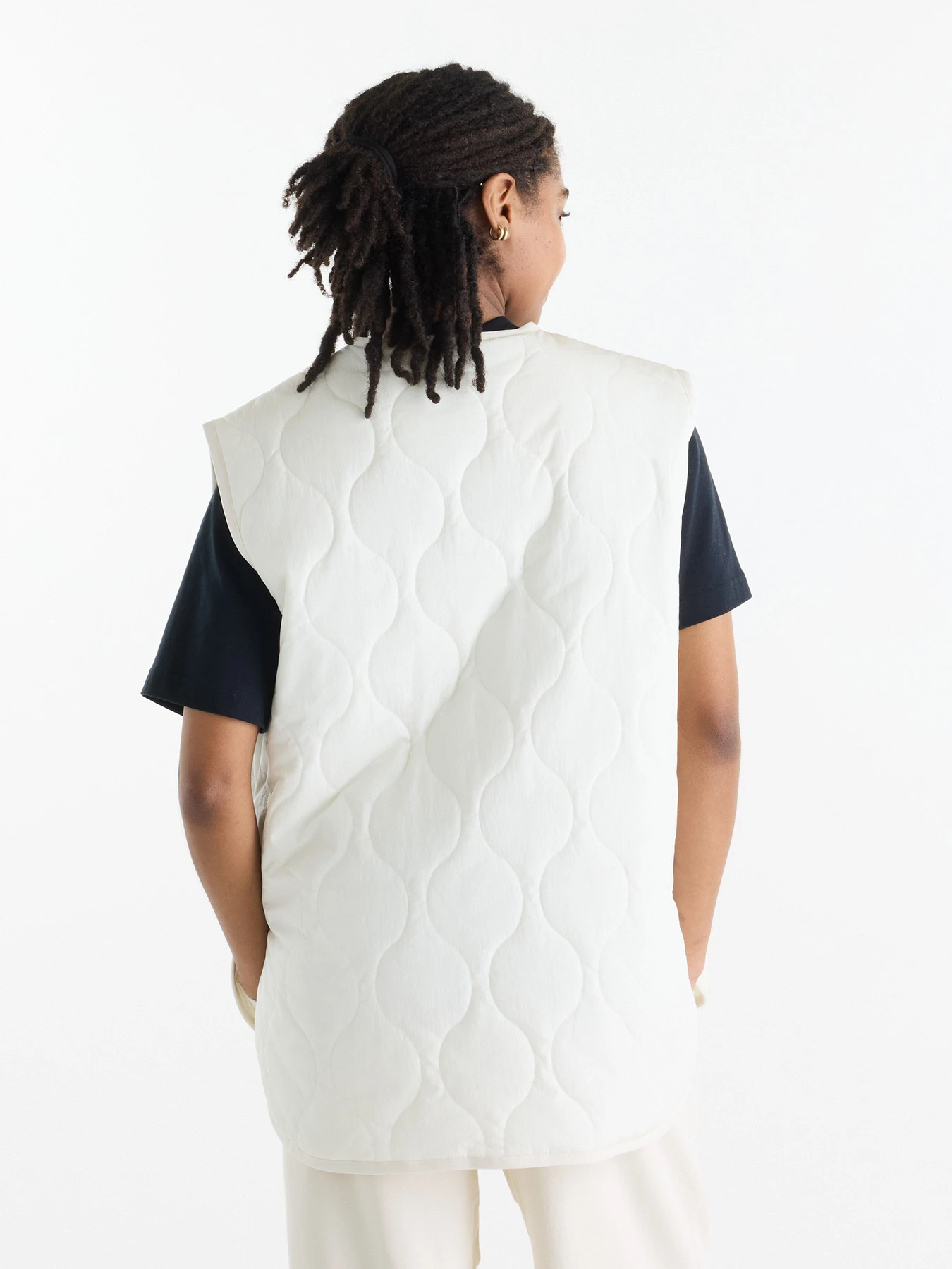 Куртки и дубленки New Balance Quilted Vest модель WJ62U33OAGA Фото