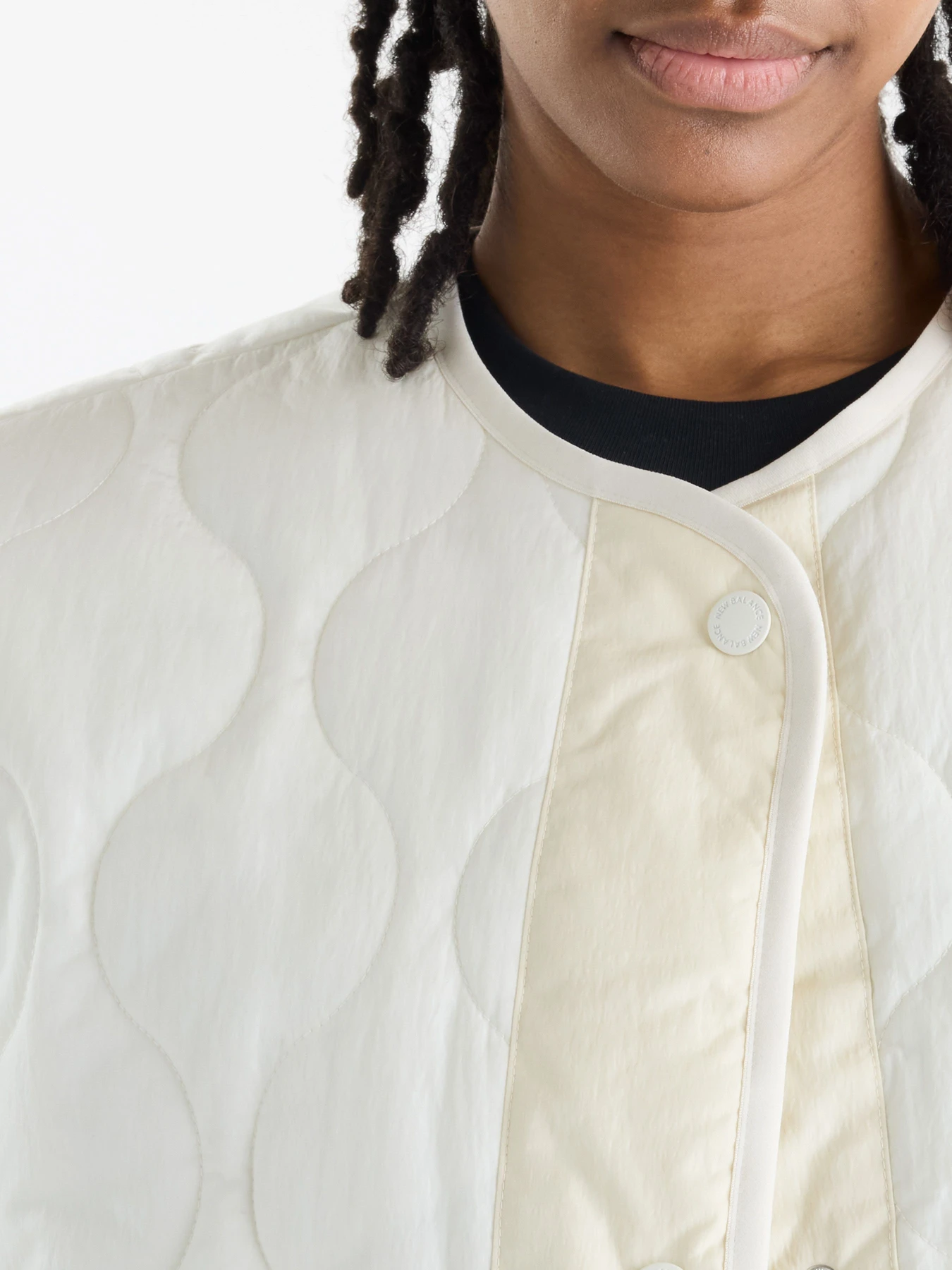 Куртки и дубленки New Balance Quilted Vest модель WJ62U33OAGA Фото