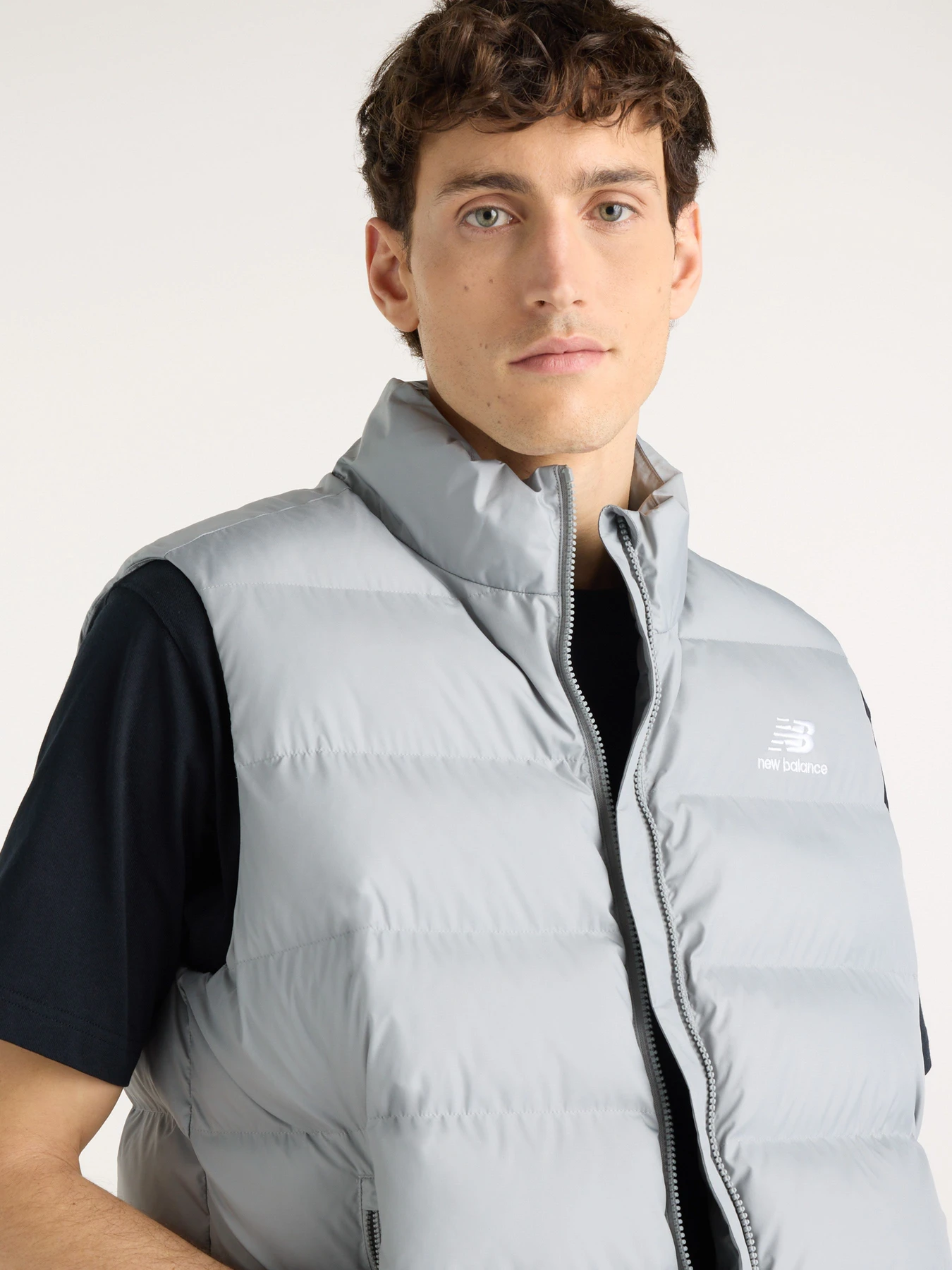 Куртки и дубленки New Balance Boston Puffer модель MJ62K00EYST Фото
