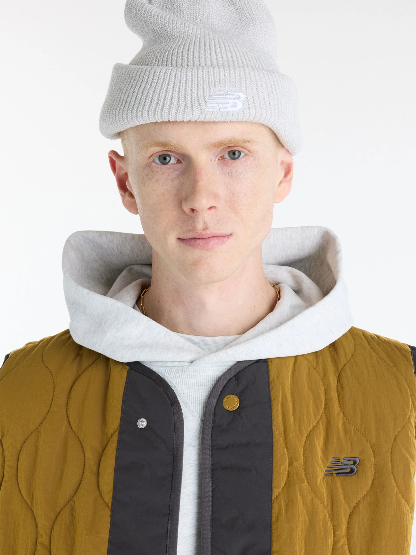 Куртки и дубленки New Balance Quilted Vest модель MJ6229GHBRK Фото