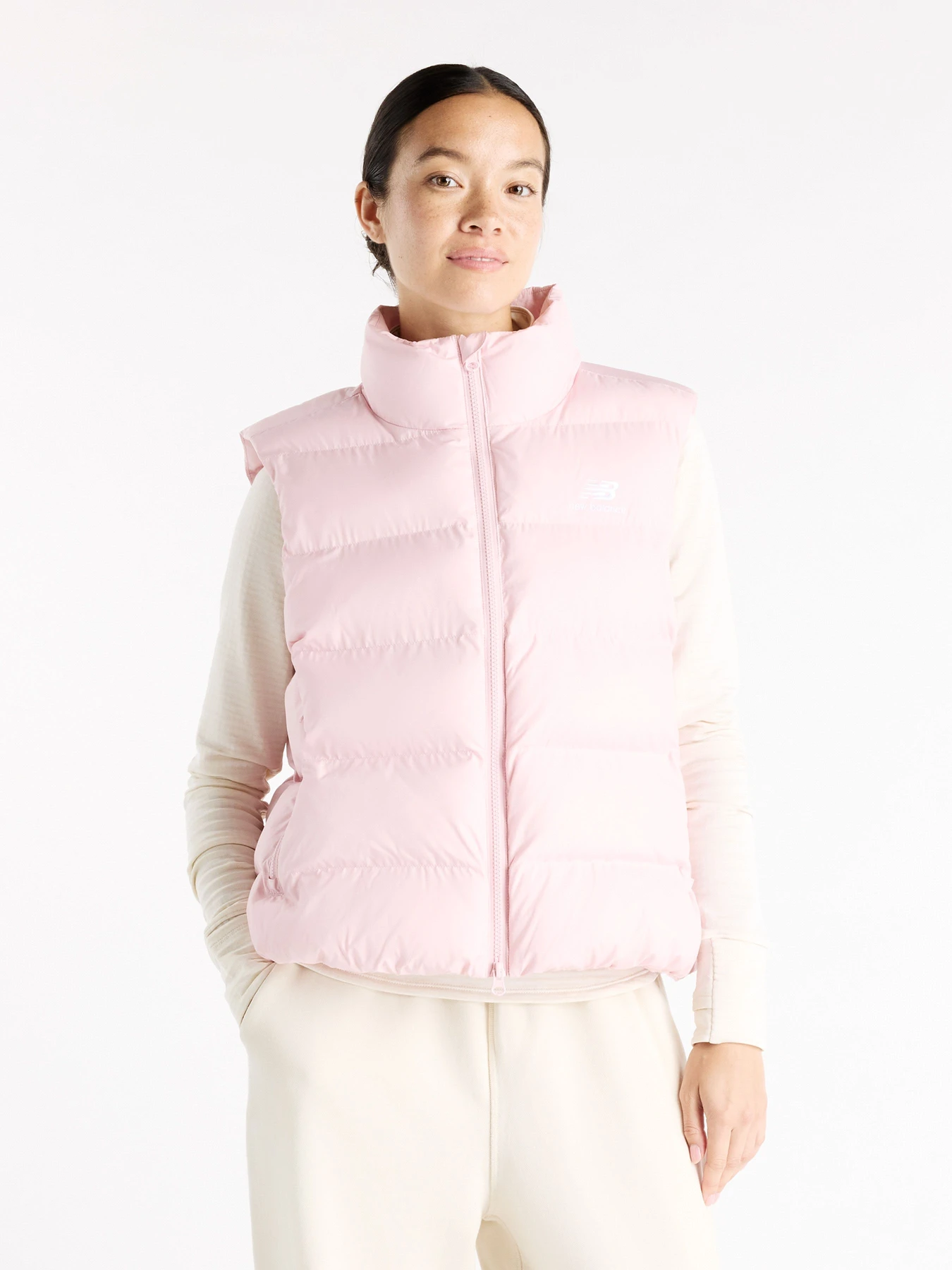 Куртки та дублянки New Balance Boston Puffer модель WJ62O4EXPHK Куртки та дублянки New Balance Boston Puffer модель WJ62O4EXPHK Фото