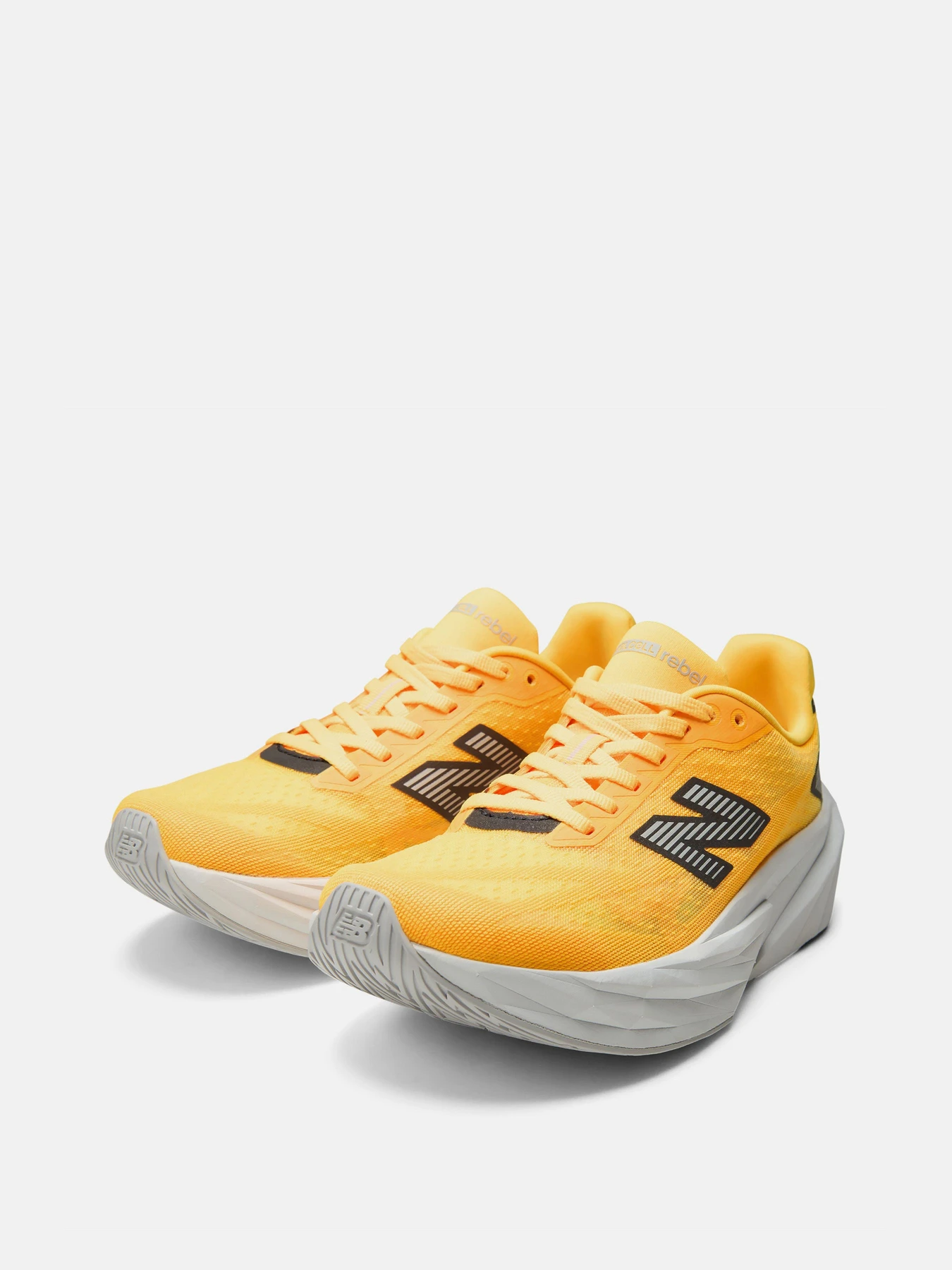 Кроссовки New Balance модель WFCX2C3 Фото