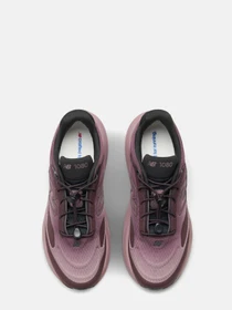 Кроссовки New Balance модель W10807QO Фото