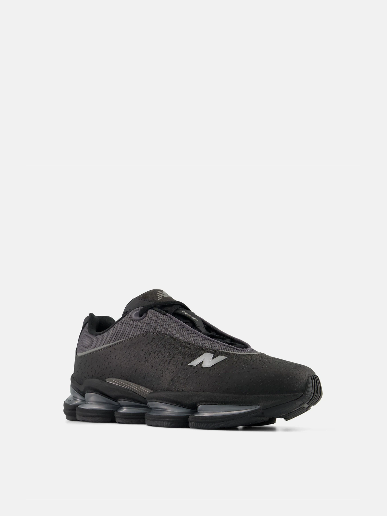Кроссовки New Balance ABZORB 2000S модель U2000335 Кроссовки New Balance ABZORB 2000S модель U2000335 Фото