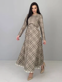 Сукні NENKA модель nenka3784-c01-olivkovij-print Фото