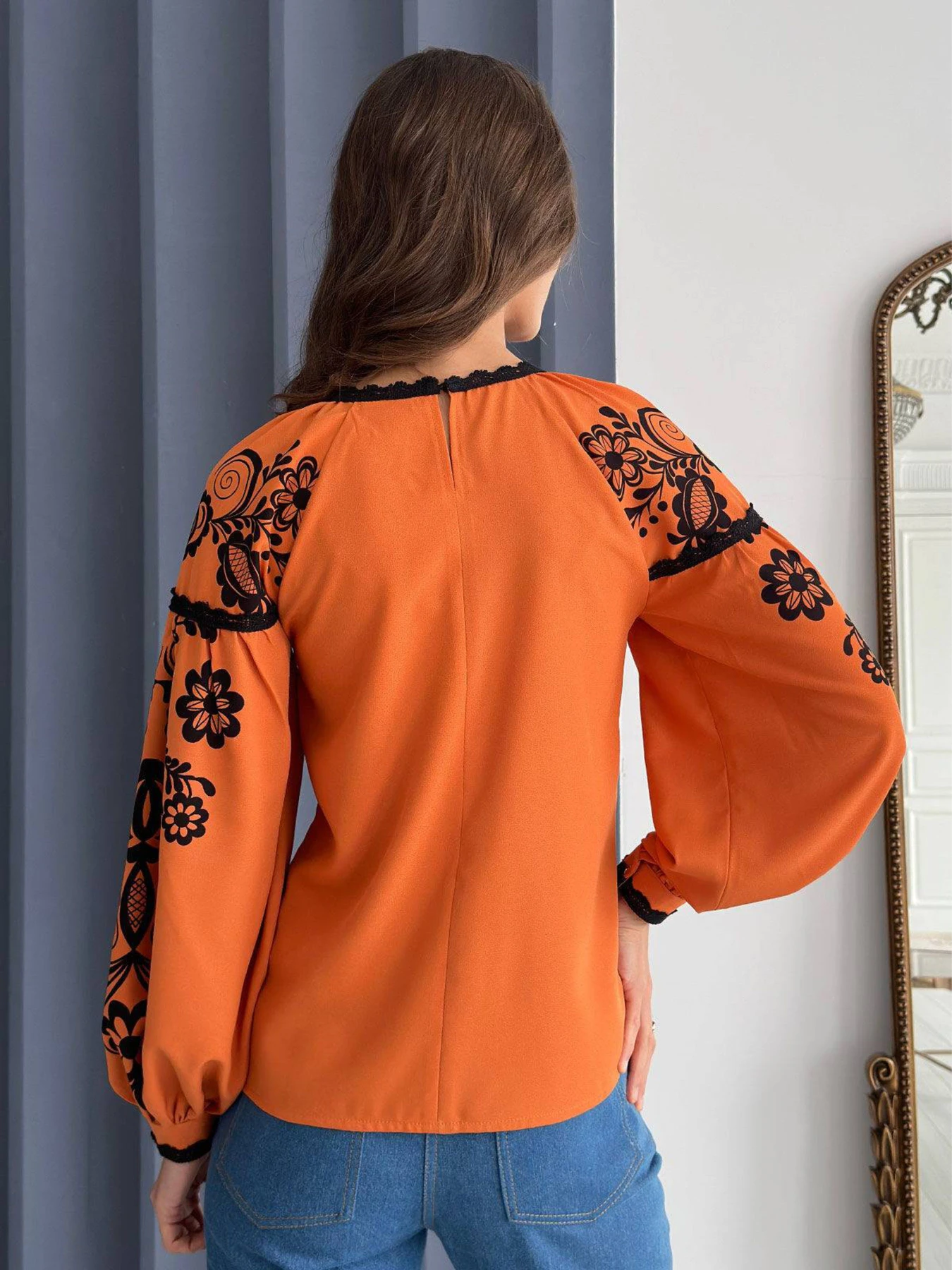 Вышиванки NENKA модель nenka3503-c04-terakotovij-print Фото