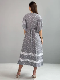 Сукні NENKA модель nenka3659-c02-srij-print Фото