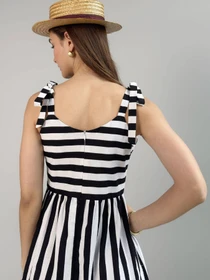Сукні NENKA модель nenka3709-c01-molochna-smuzhka Фото
