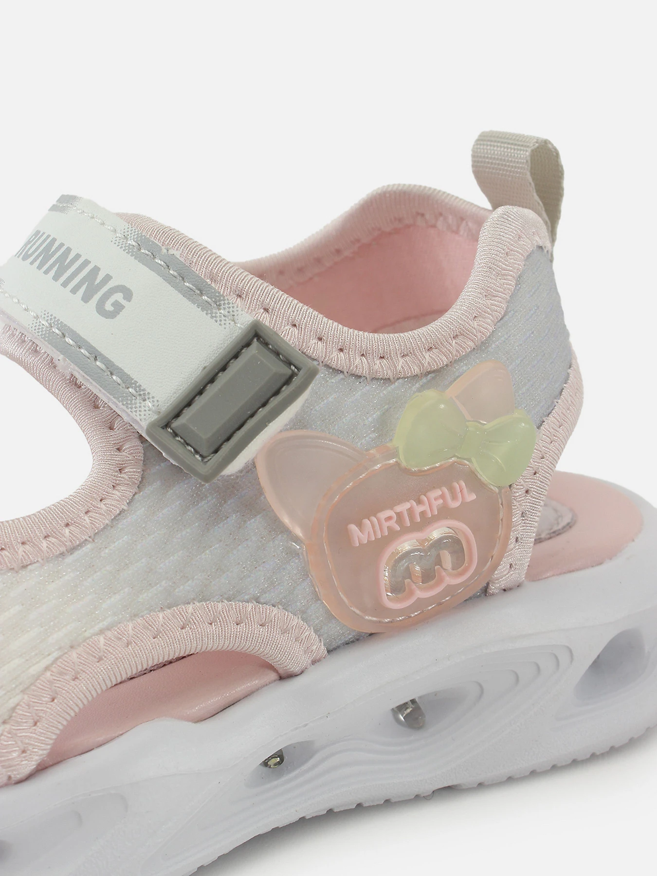 Сандалии YUKI модель ЦБ-00289843 Сандалии YUKI модель ЦБ-00289843 Фото
