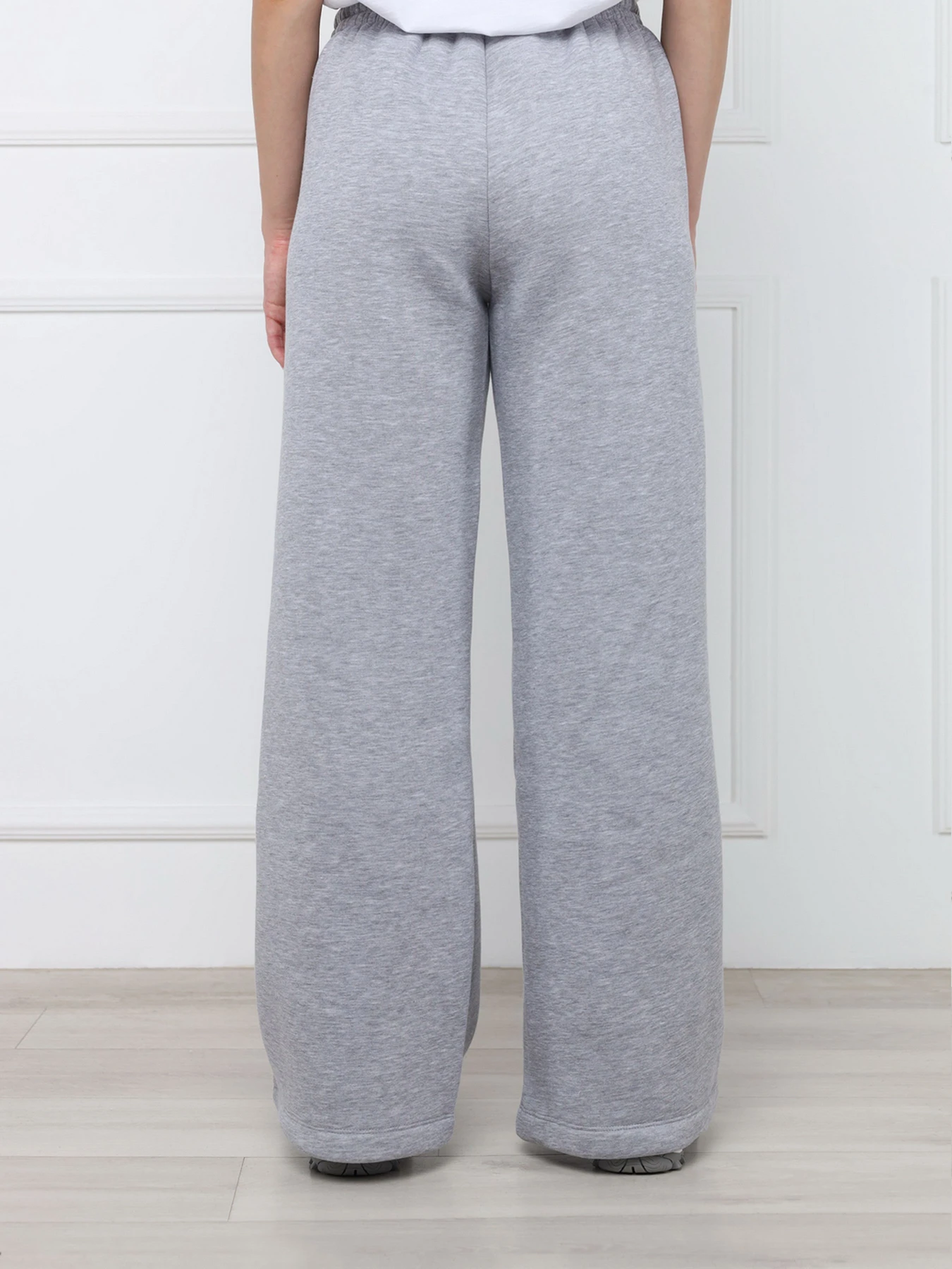 Брюки YUKI модель ЦБ-00296047 Брюки YUKI модель ЦБ-00296047 Фото