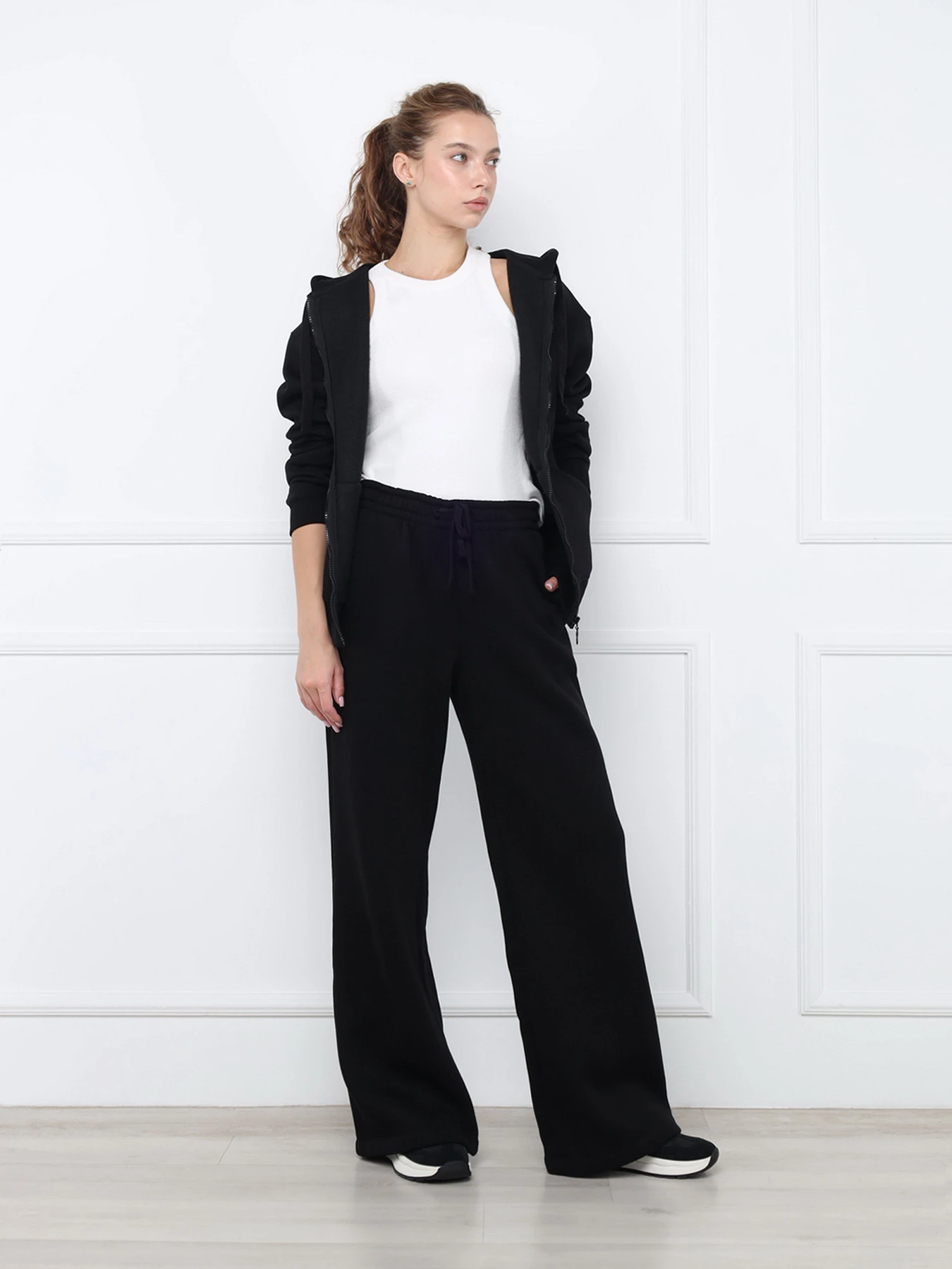 Брюки YUKI модель ЦБ-00296048 Брюки YUKI модель ЦБ-00296048 Фото