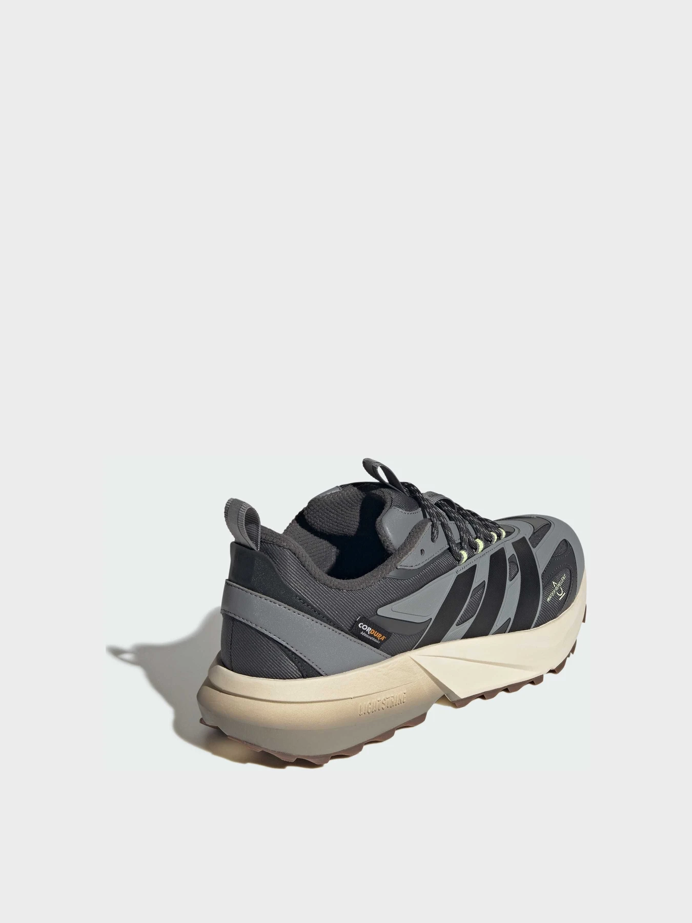 Кроссовки Adidas модель KI2419 Кроссовки Adidas модель KI2419 Фото
