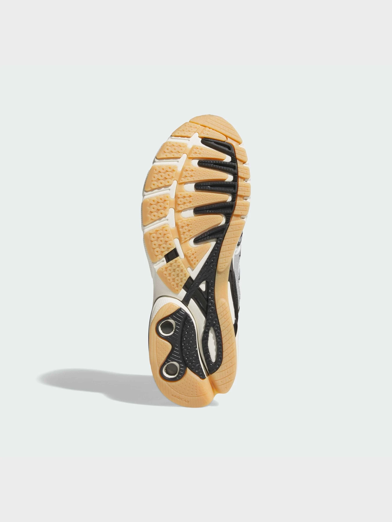 Кроссовки Adidas модель KJ2726 Кроссовки Adidas модель KJ2726 Фото