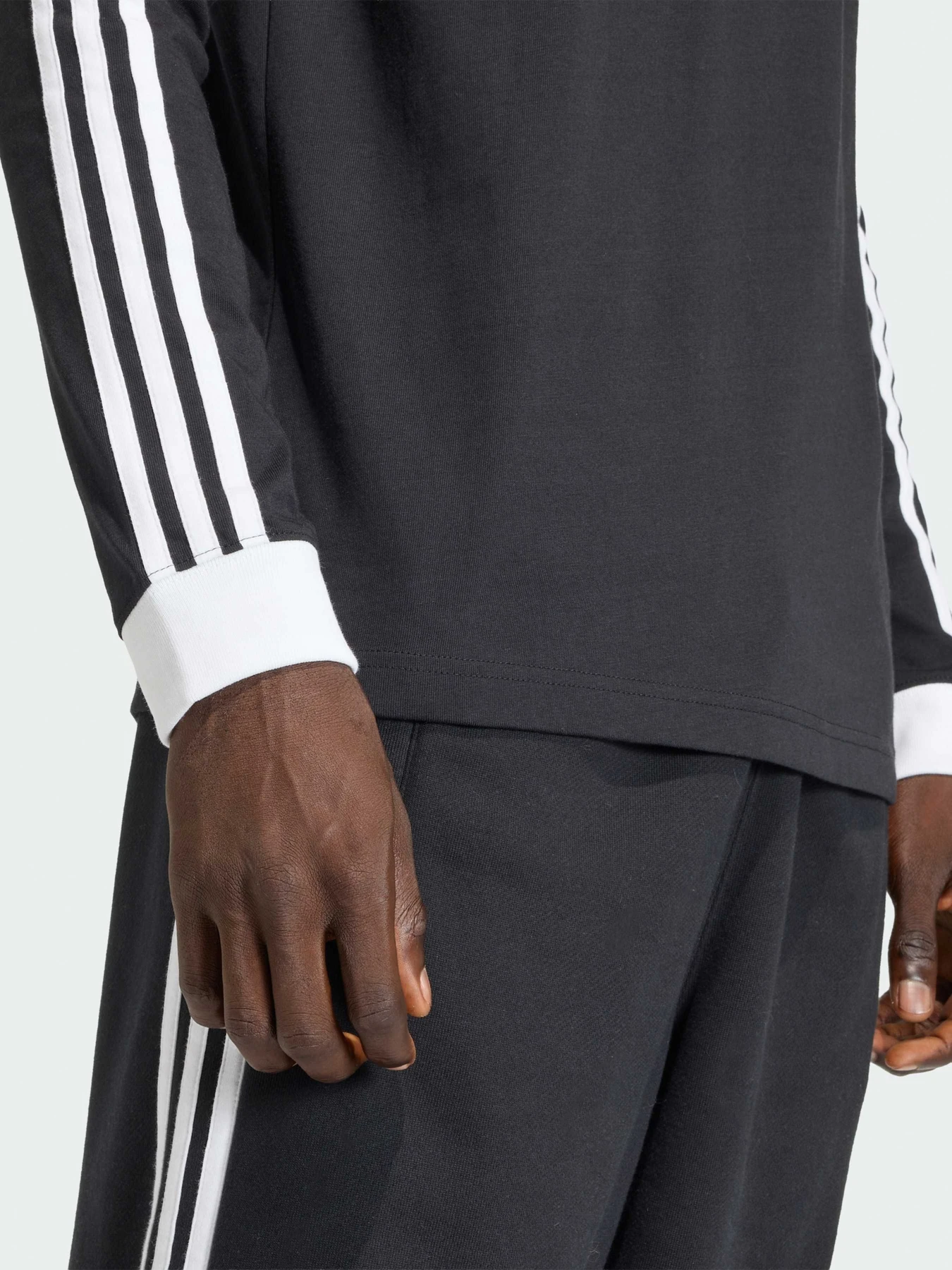 Худи и свитшоты Adidas модель KE3546 Фото