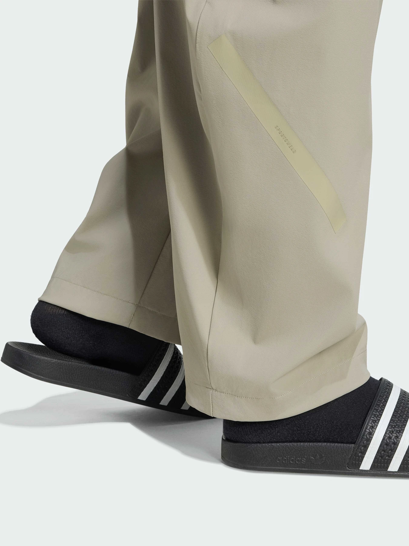 Штани Adidas ZNE модель KF6323 Штани Adidas ZNE модель KF6323 Фото