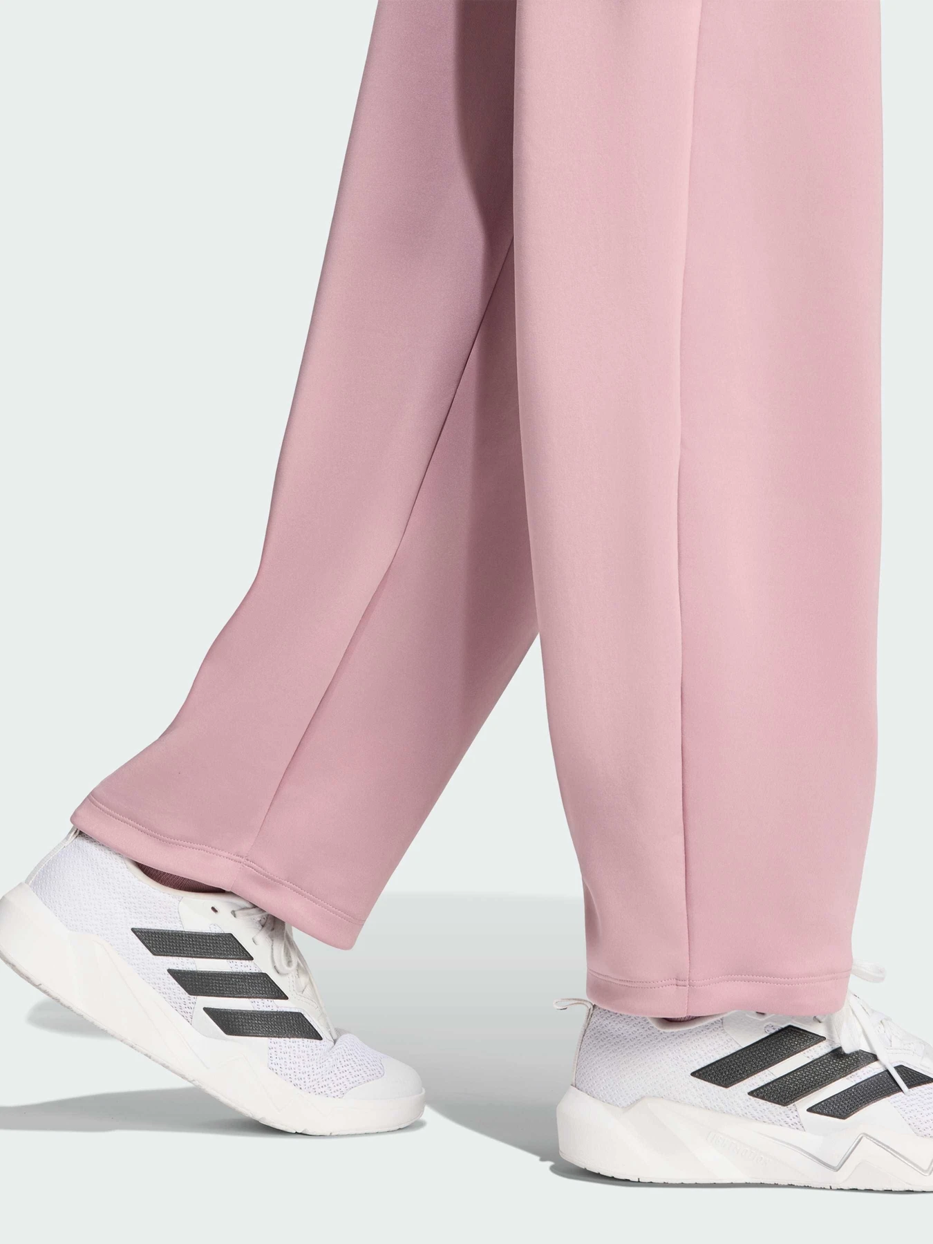 Брюки Adidas модель KQ5822 Брюки Adidas модель KQ5822 Фото