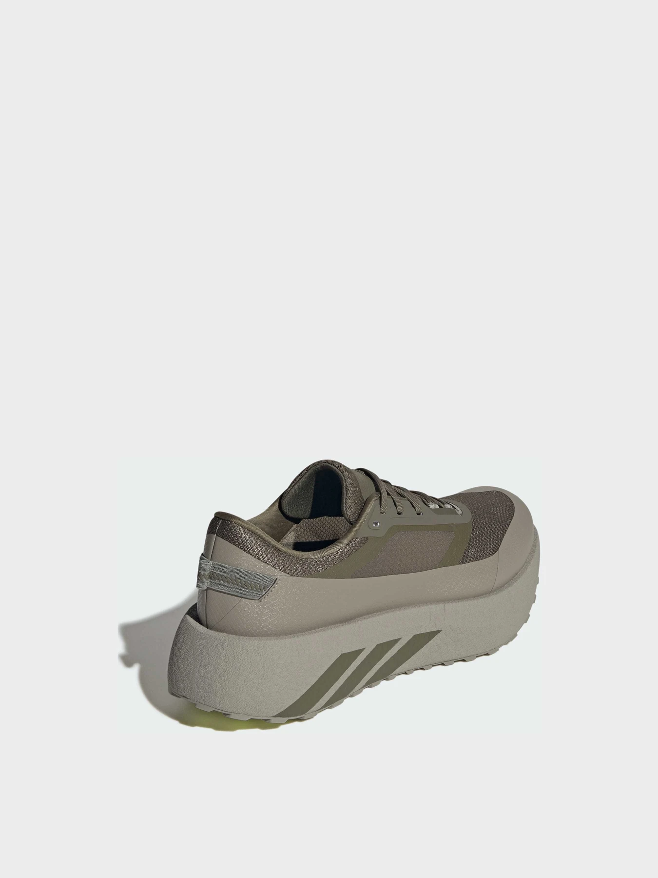 Кроссовки Adidas модель IH9457 Кроссовки Adidas модель IH9457 Фото