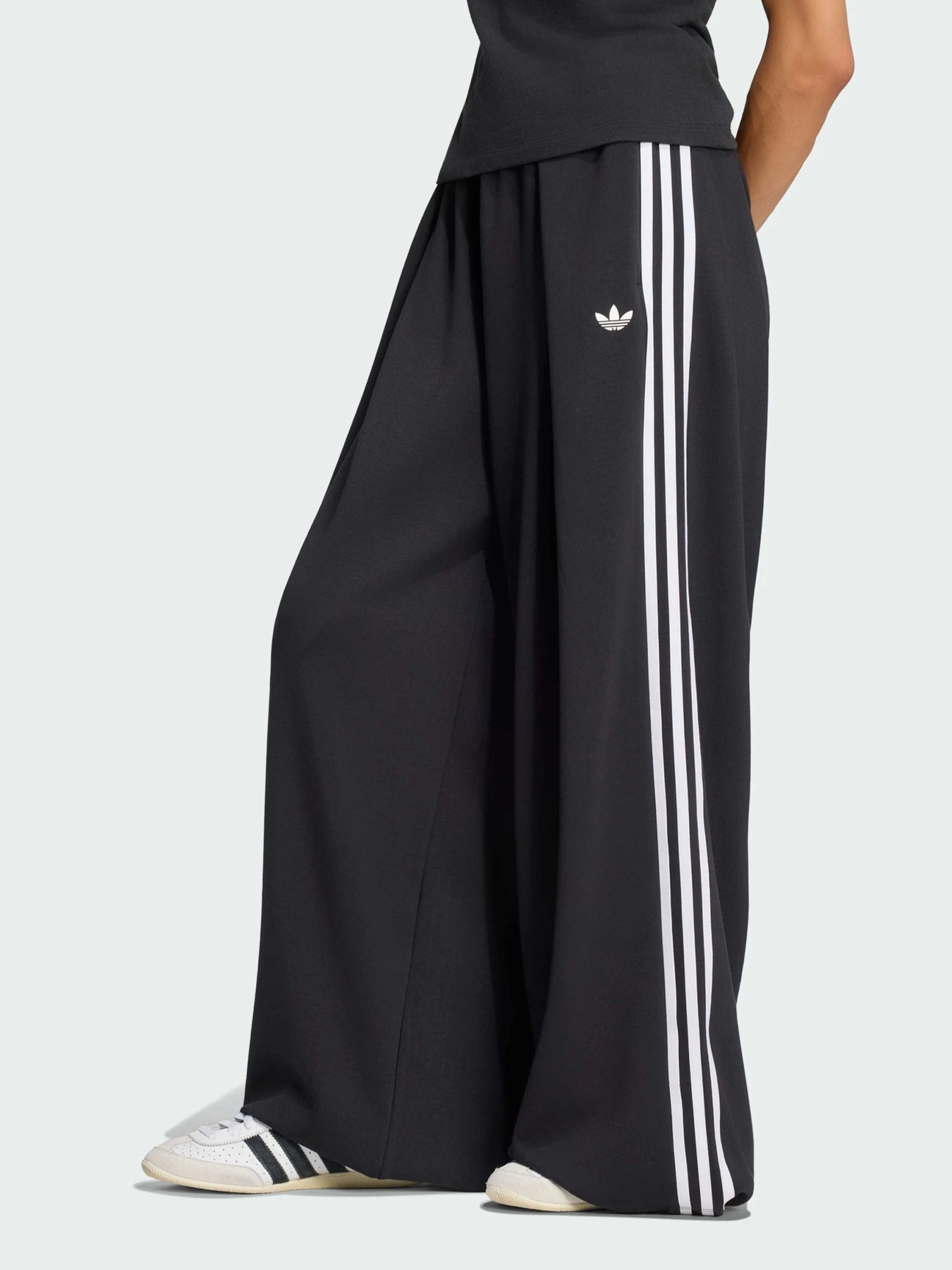 Брюки Adidas модель LD8922 Фото
