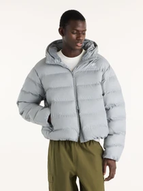 Куртки та дублянки New Balance Boston Puffer модель MJ62G17OYST Фото